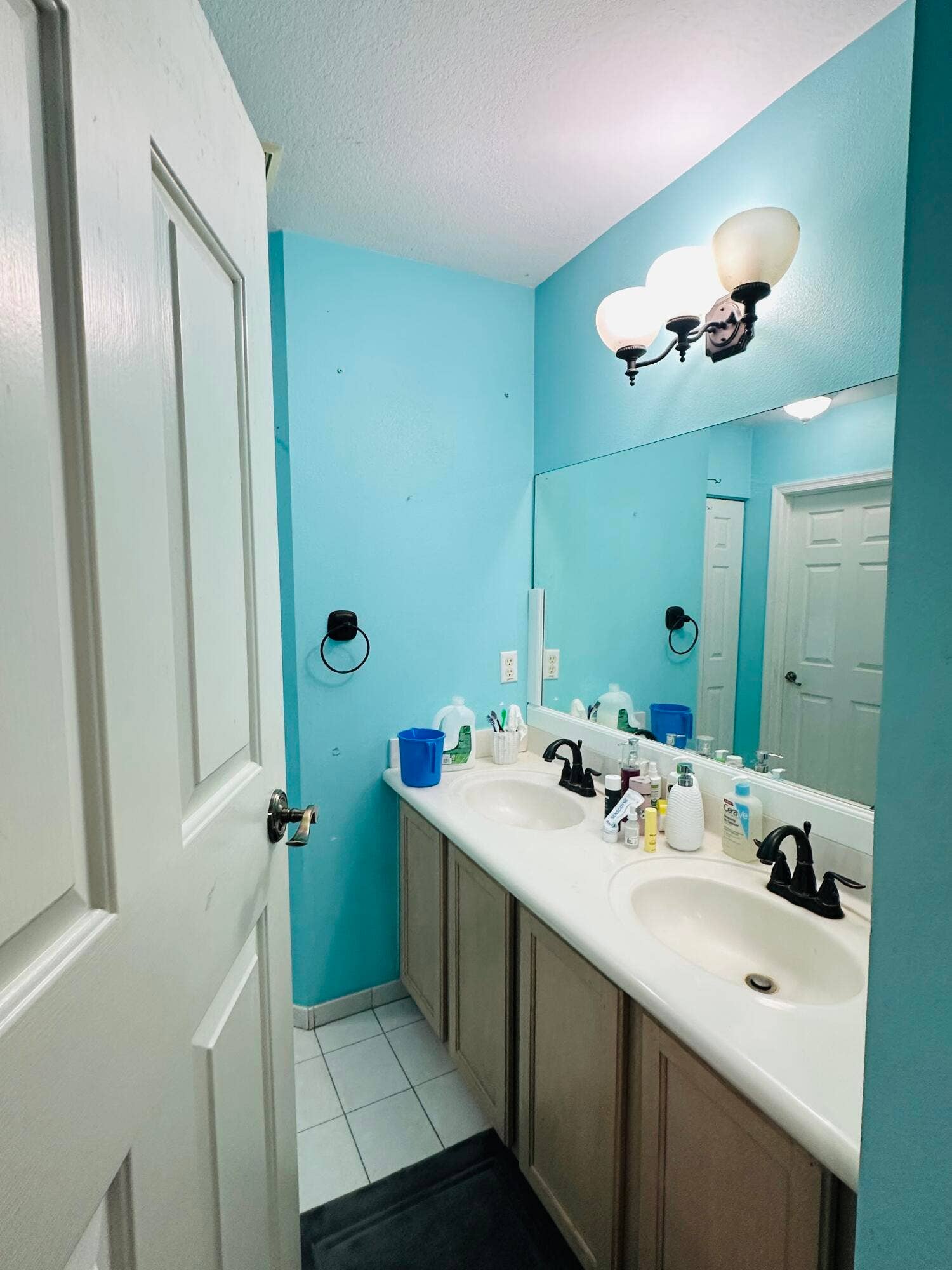 8023 Big Pine Way, Riviera Beach, FL 33407 IMG_0718