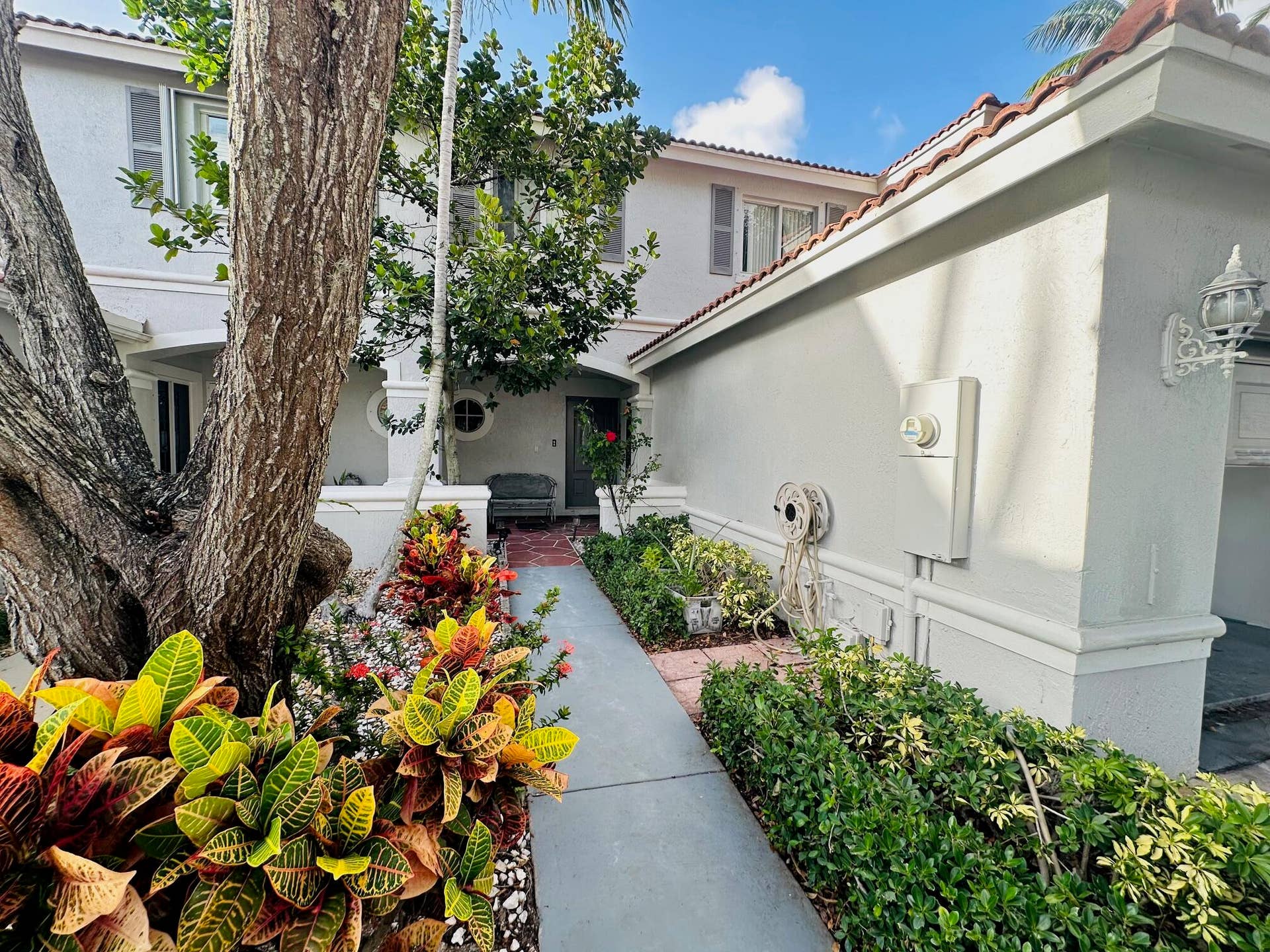 8023 Big Pine Way, Riviera Beach, FL 33407 IMG_9633