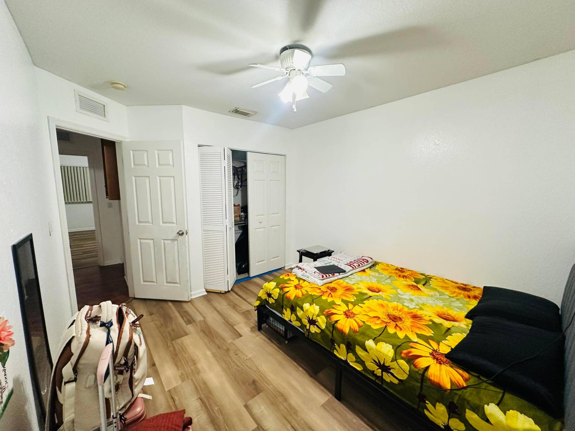 8023 Big Pine Way, Riviera Beach, FL 33407 IMG_0721