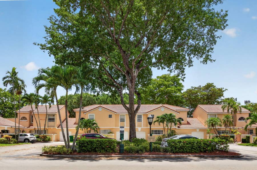 Property photo for 11451 Lakeview Drive, #3a, Coral Springs, FL