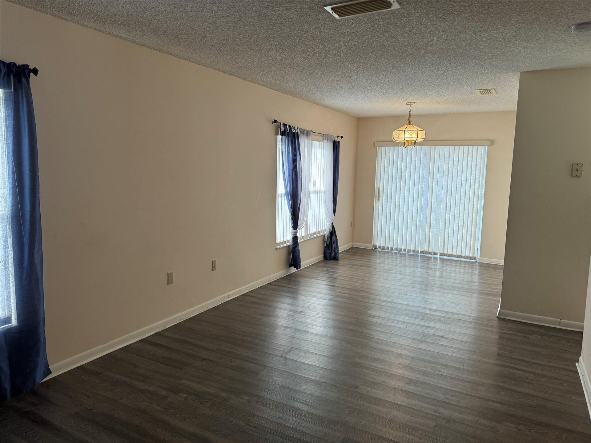 4235 SW 72nd Way, Davie, FL 33314 Photo 9