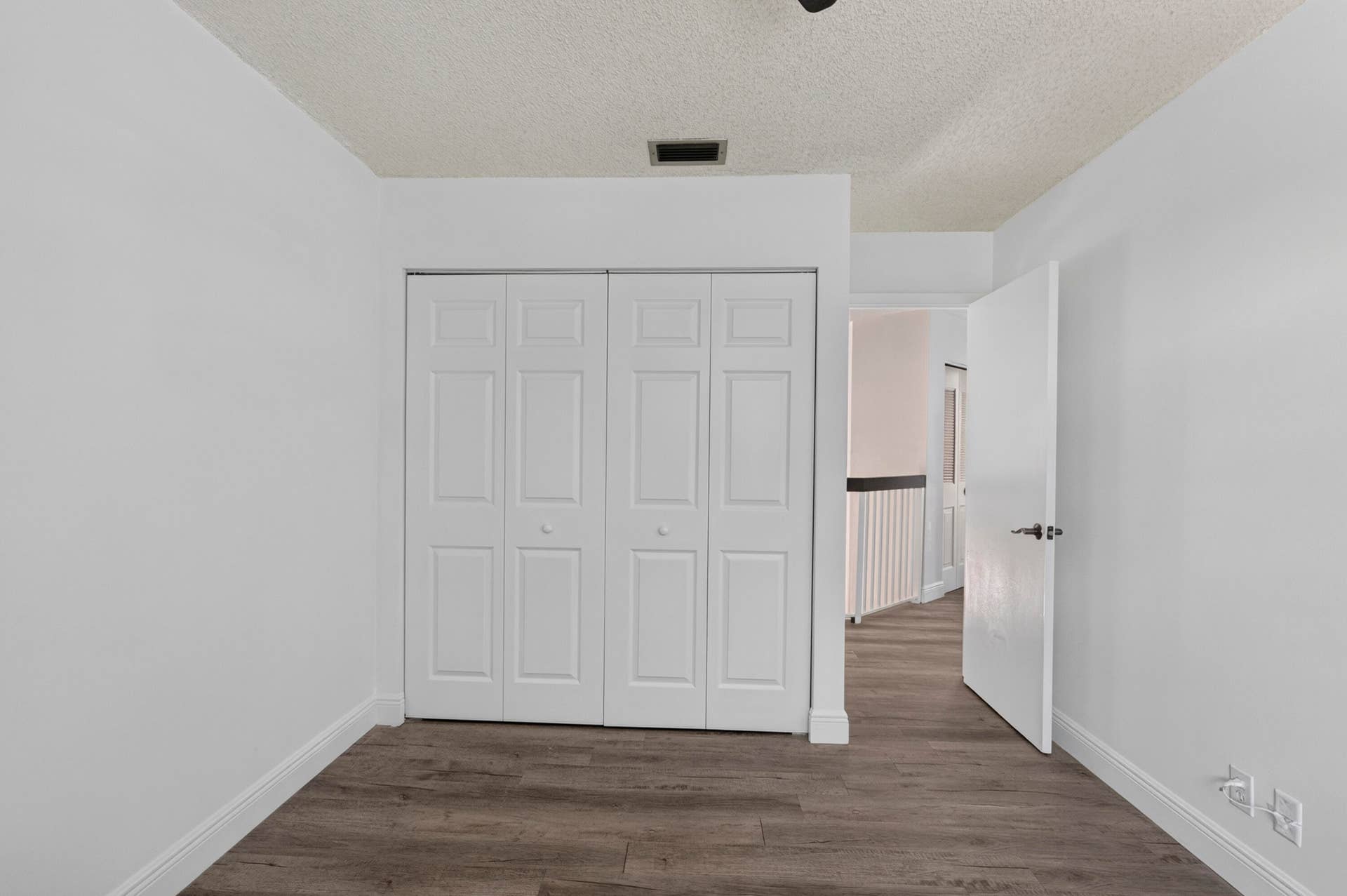 223 NW 36th Avenue, Deerfield Beach, FL 33442 14-8I8A0903
