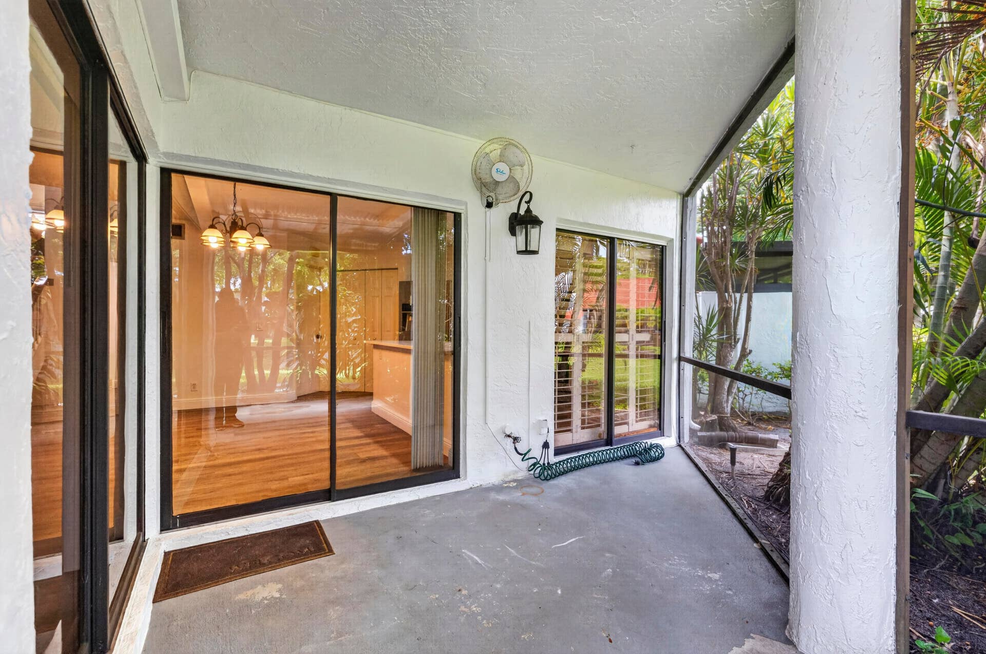 223 NW 36th Avenue, Deerfield Beach, FL 33442 26-8I8A0971