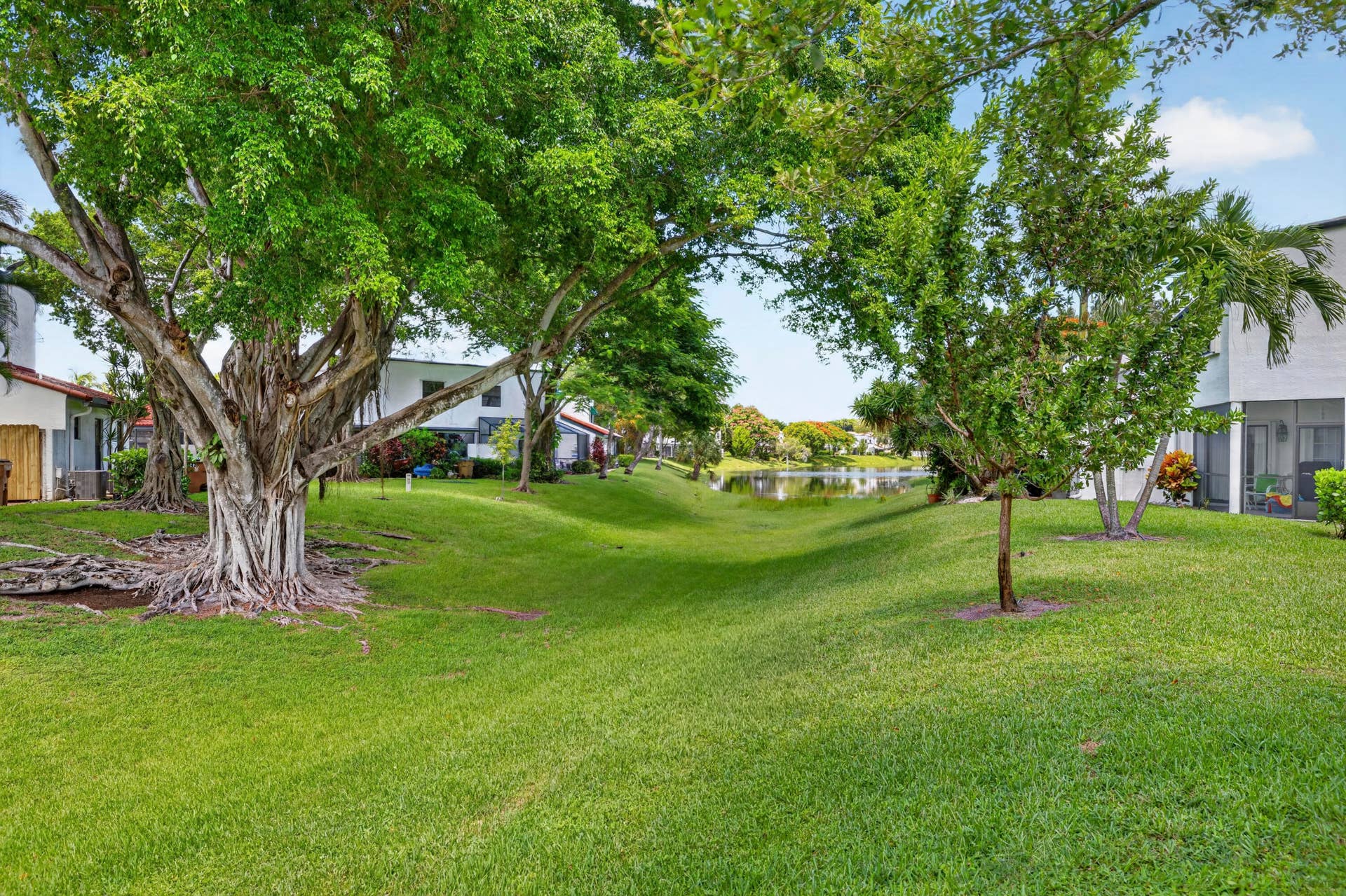 223 NW 36th Avenue, Deerfield Beach, FL 33442 31-8I8A1000
