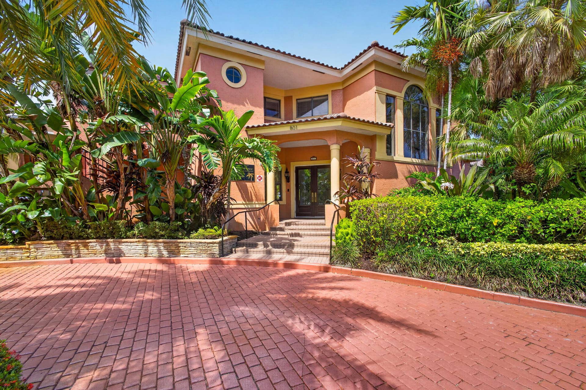 700 Uno Lago Drive, #403, Juno Beach, FL 33408 Clubhouse