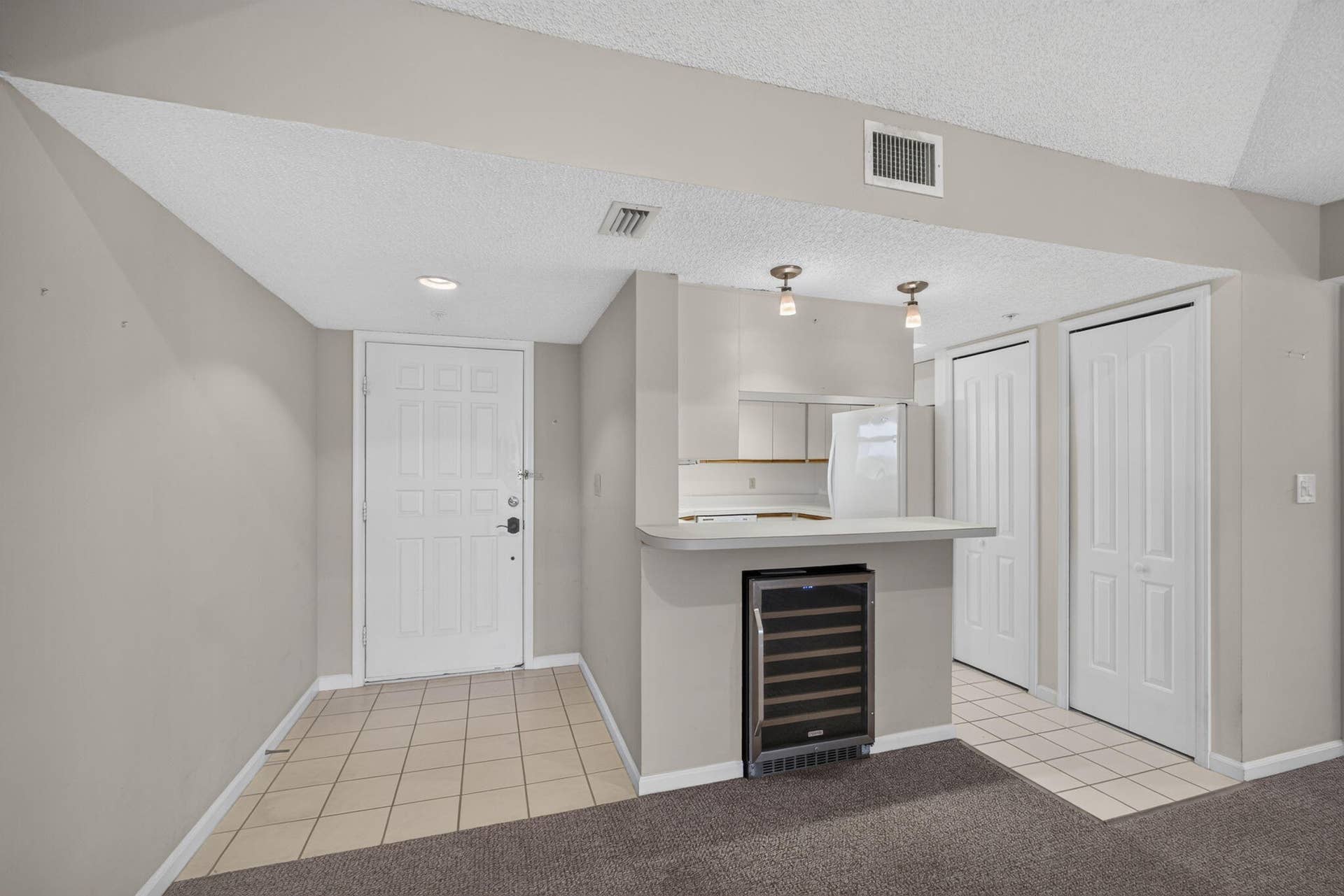 700 Uno Lago Drive, #403, Juno Beach, FL 33408 3-web-or-mls-5D1A9419