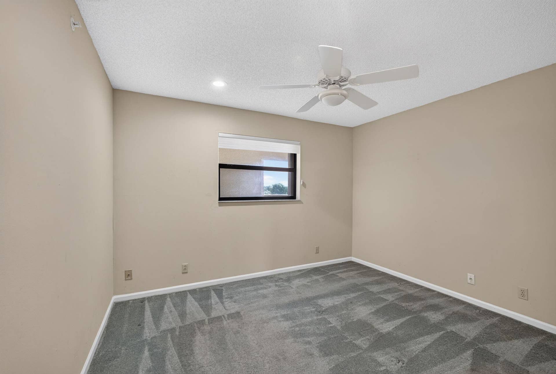 700 Uno Lago Drive, #403, Juno Beach, FL 33408 2nd Bedroom