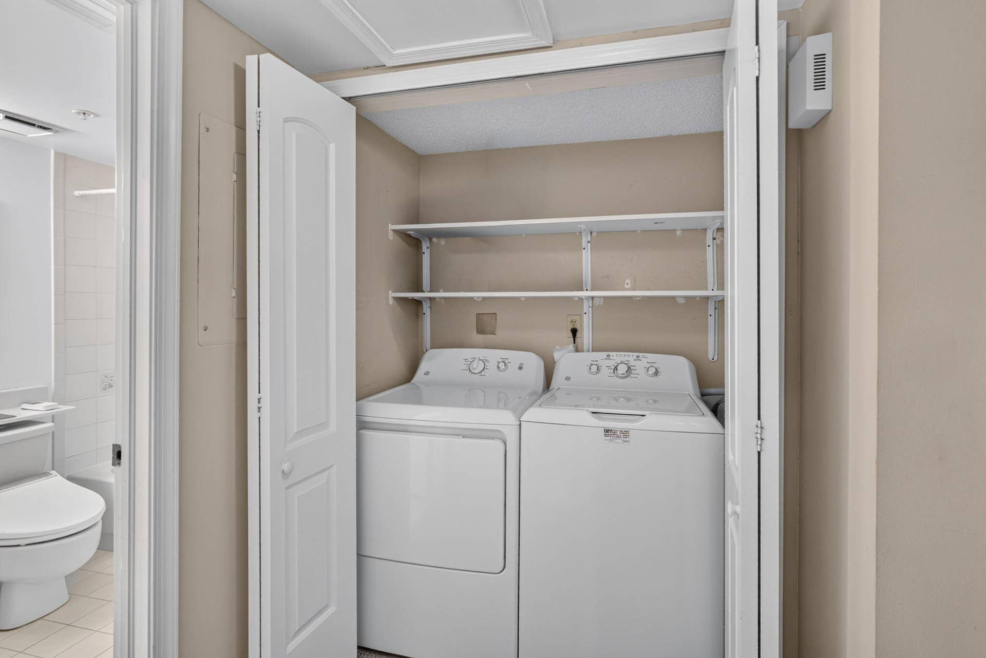 700 Uno Lago Drive, #403, Juno Beach, FL 33408 Utility Closet
