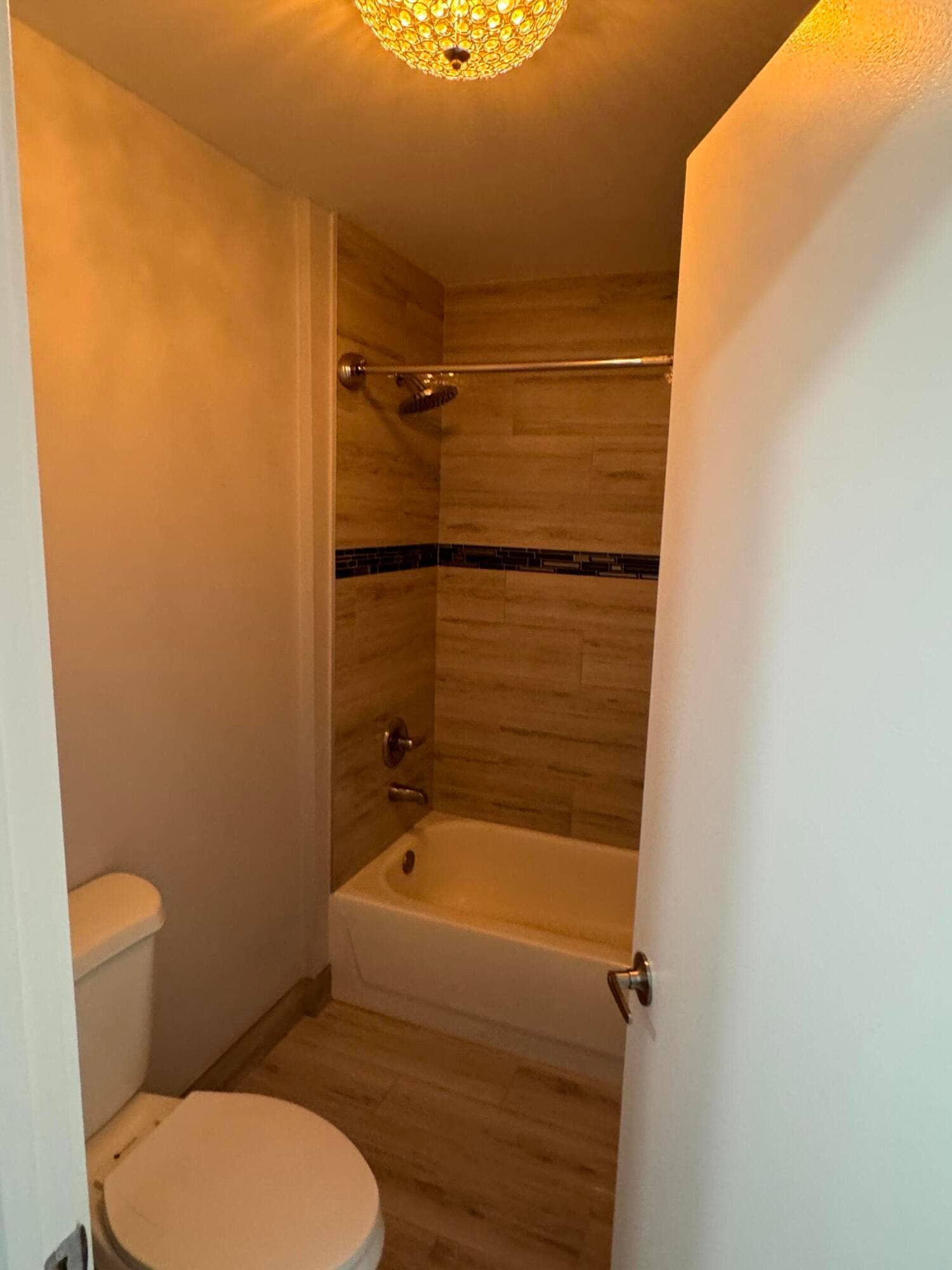 6936 SW 39th Street, #D203, Davie, FL 33314 IMG_5341