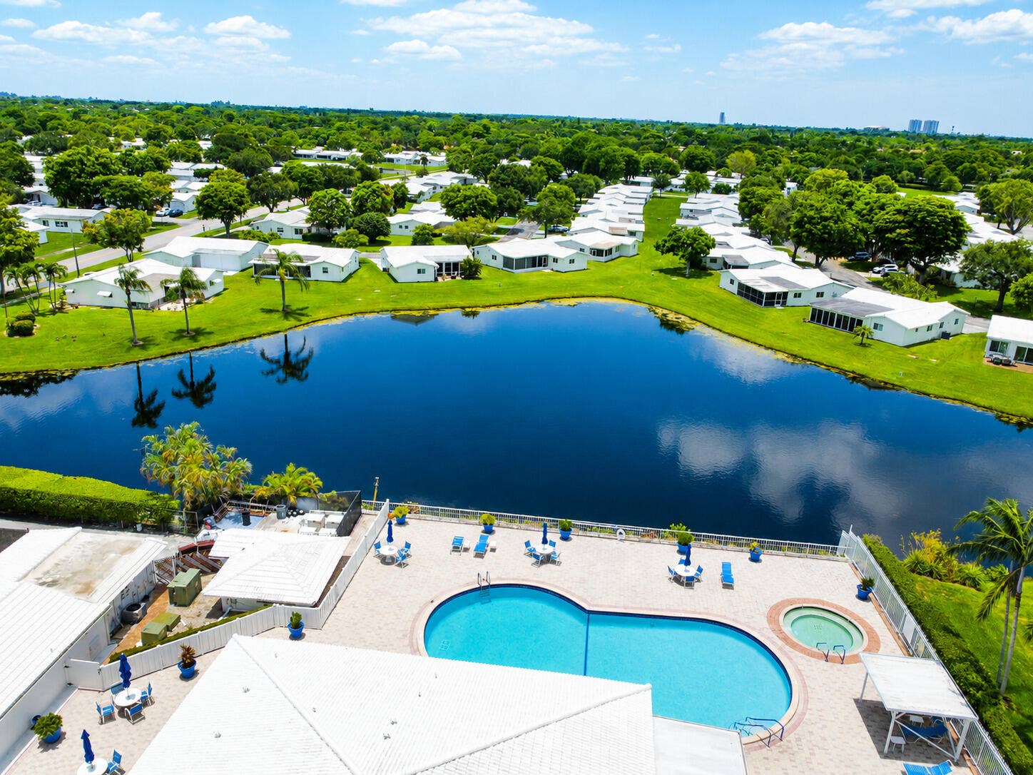 1266 NW 82nd Avenue, Plantation, FL 33322 Annex Community pool #2 & gym