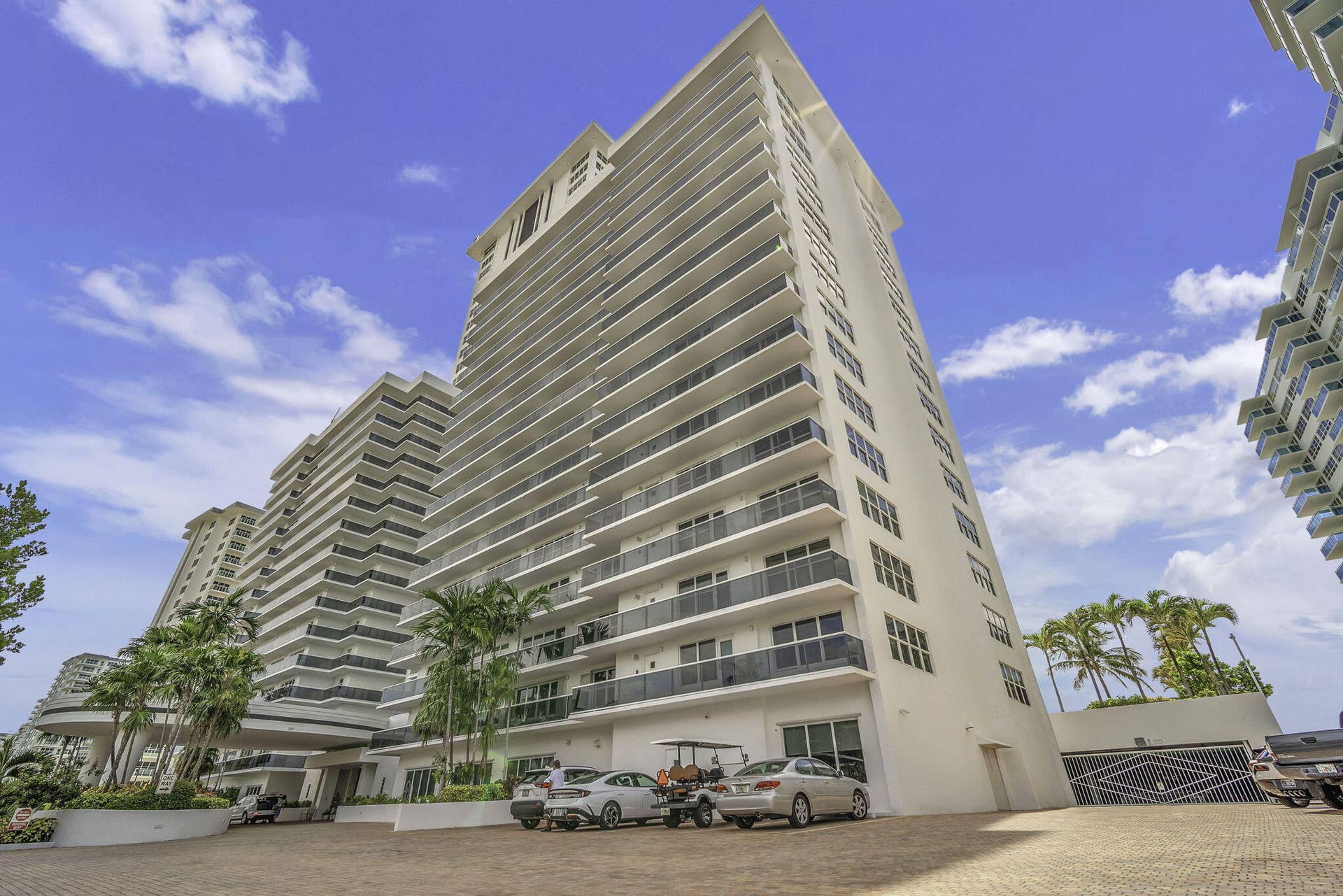 3500 Galt Ocean Drive, #2115, Fort Lauderdale, FL 33308 20-web-or-mls-DSC08057