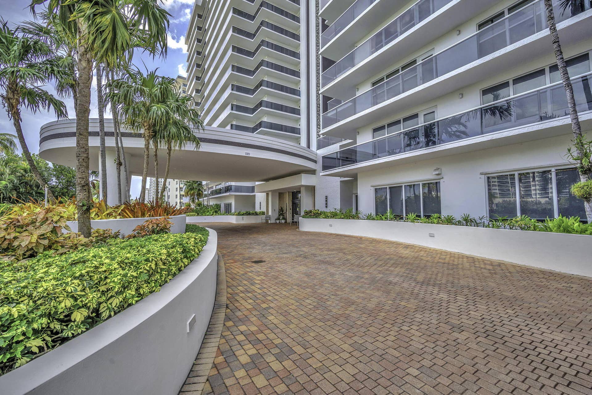 3500 Galt Ocean Drive, #2115, Fort Lauderdale, FL 33308 23-web-or-mls-DSC08062