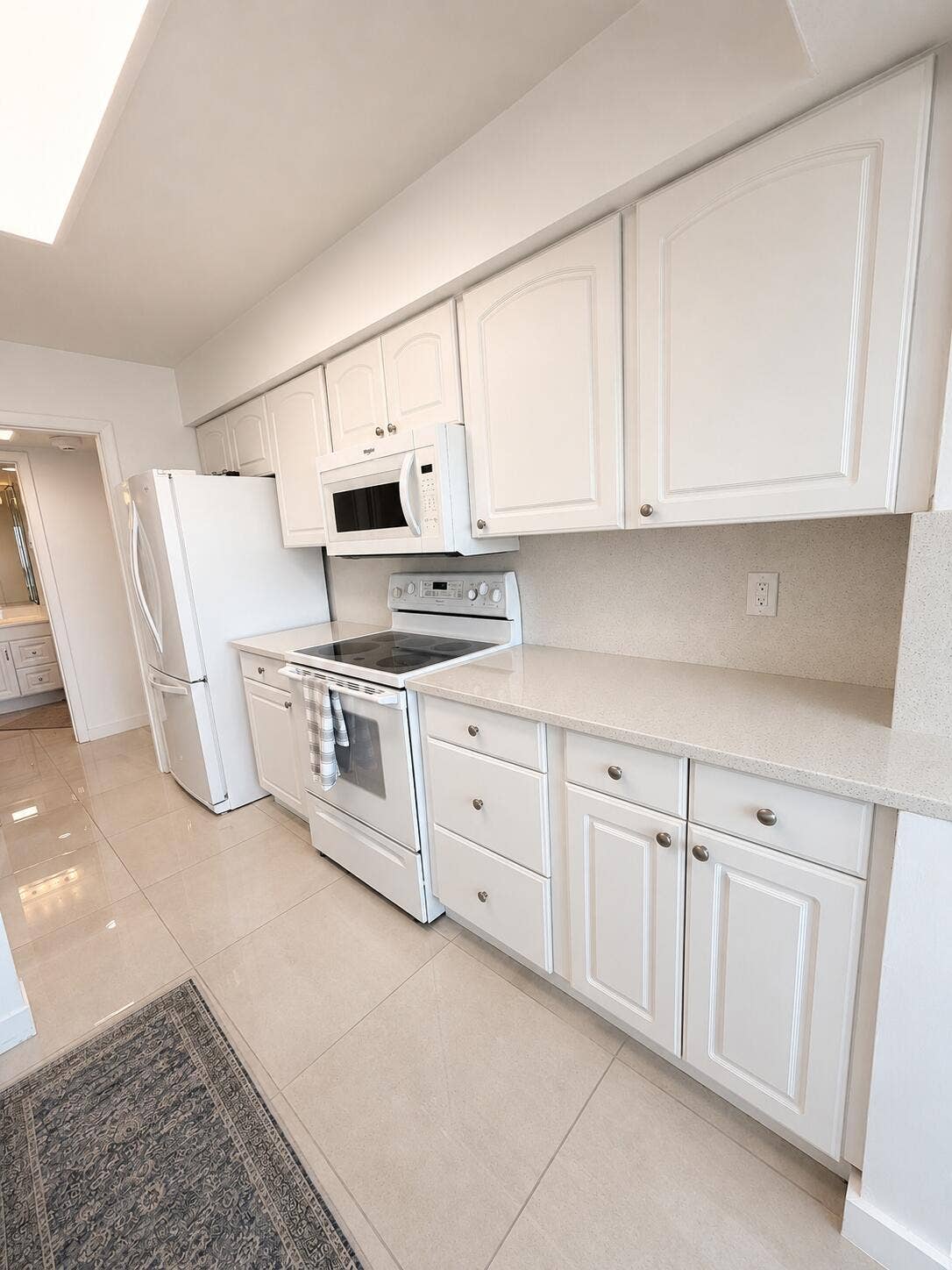 1620 S Ocean Boulevard, #8H, Lauderdale By The Sea, FL 33062 Kitchen 3