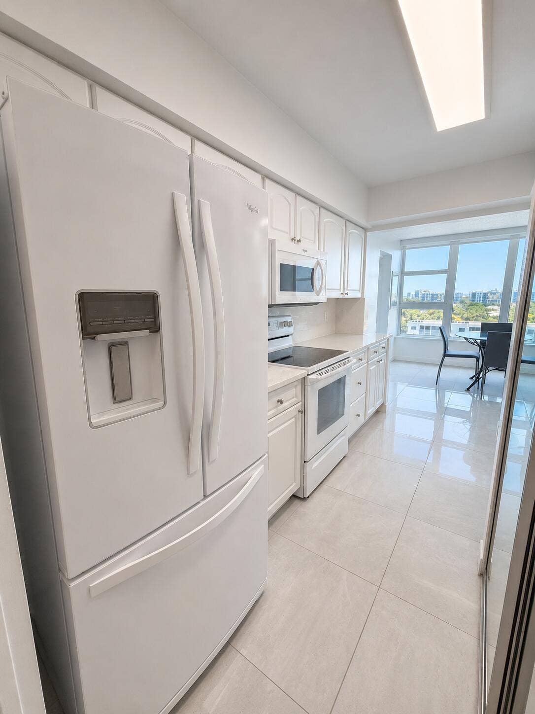 1620 S Ocean Boulevard, #8H, Lauderdale By The Sea, FL 33062 Kitchen 4