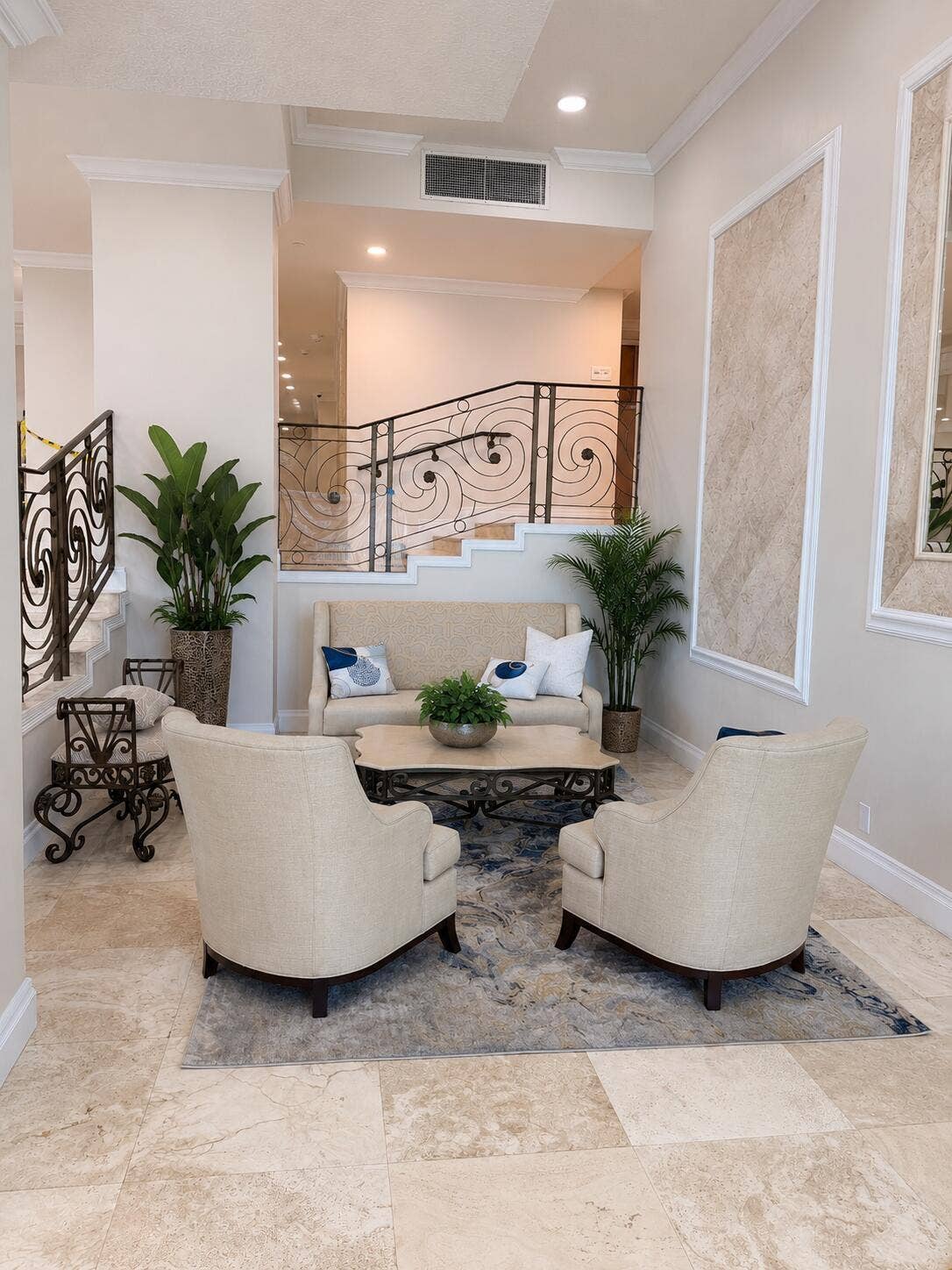 1620 S Ocean Boulevard, #8H, Lauderdale By The Sea, FL 33062 Sitting area