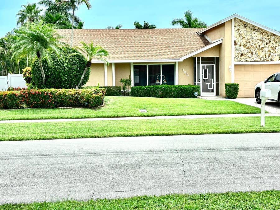 Property photo for 1076 SW 26th Terrace, Deerfield Beach, FL