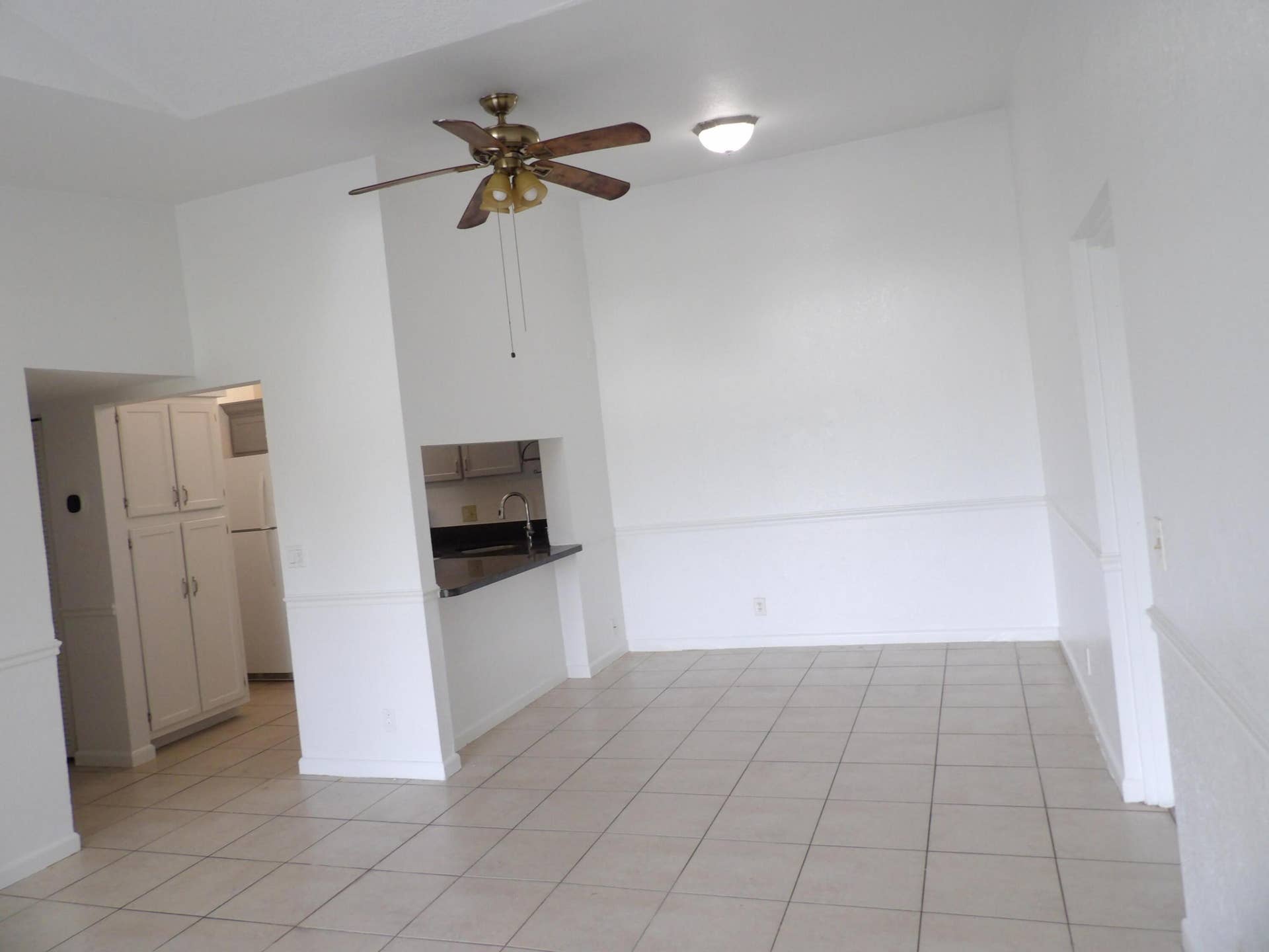 728 Sunny Pine Way, #C3, Greenacres, FL 33415 Living/dining