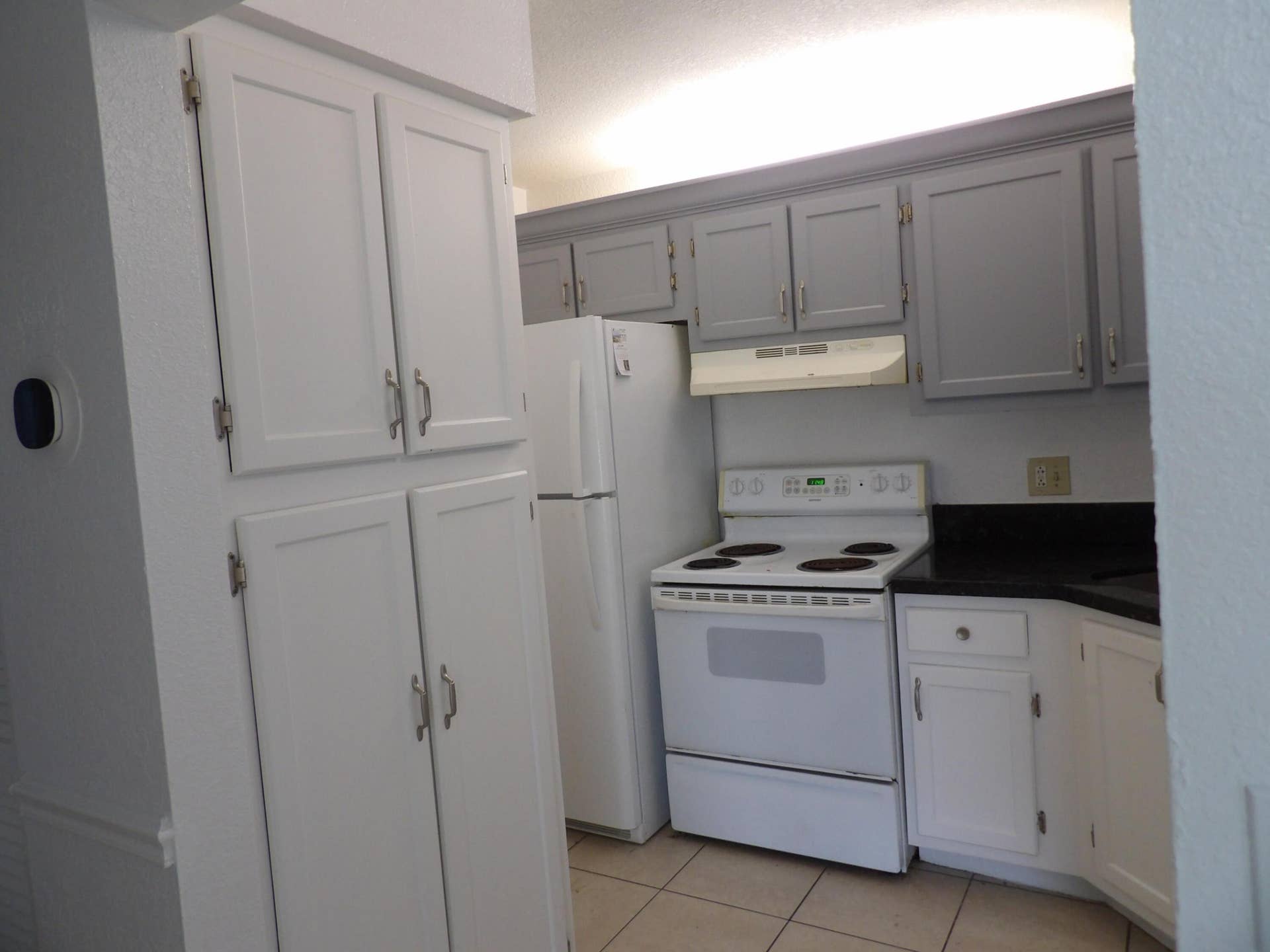 728 Sunny Pine Way, #C3, Greenacres, FL 33415 Kitchen