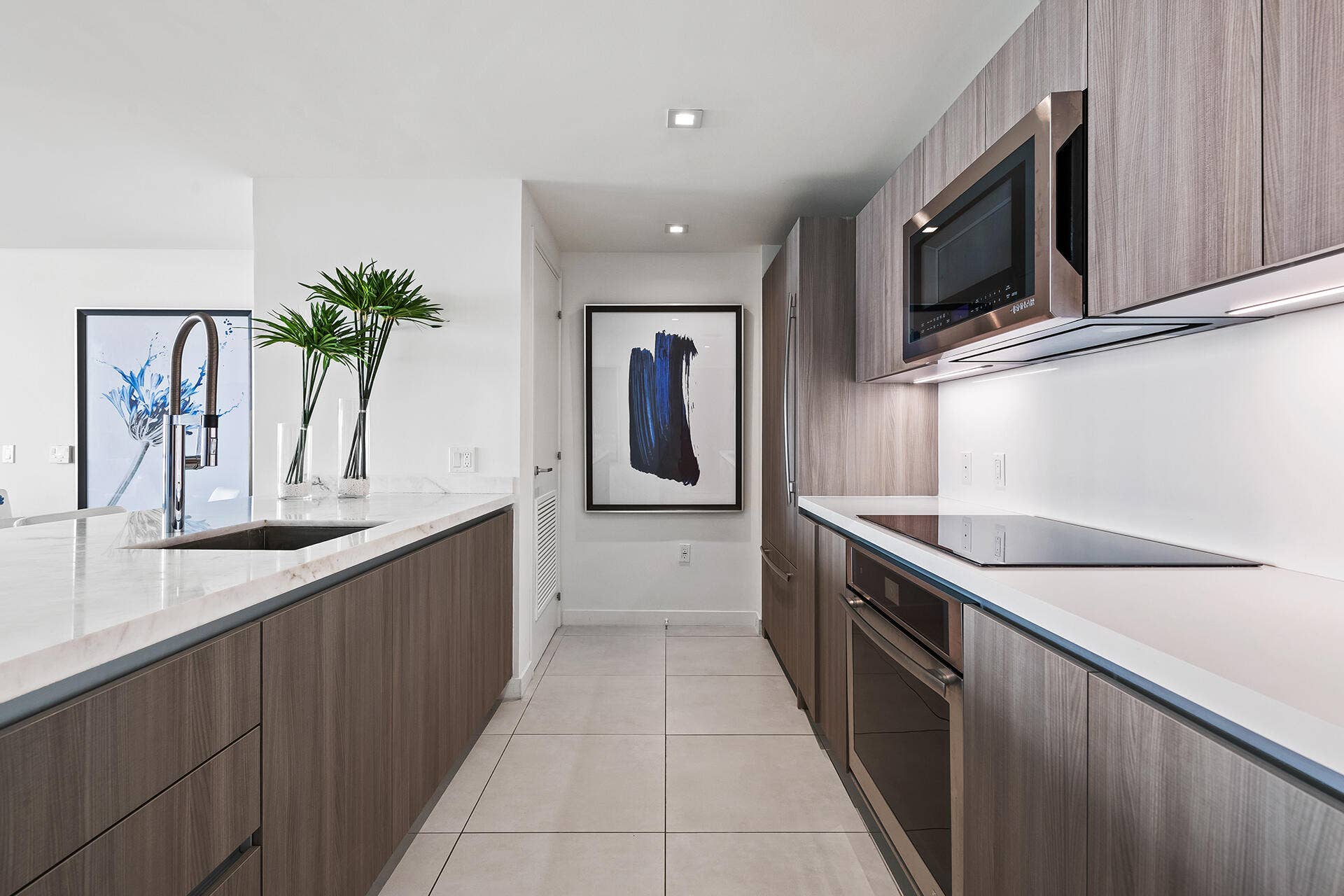 401 N Birch Road, #916, Fort Lauderdale, FL 33304 DSC_0621