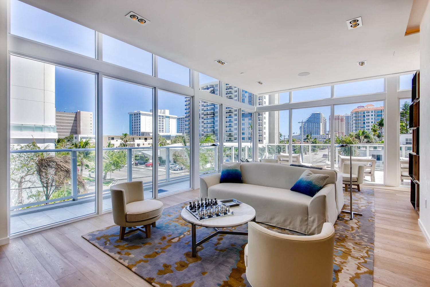 401 N Birch Road, #916, Fort Lauderdale, FL 33304 5