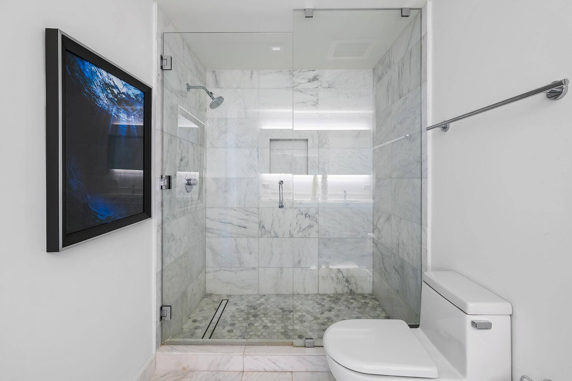 401 N Birch Road, #916, Fort Lauderdale, FL 33304 DSC_0570