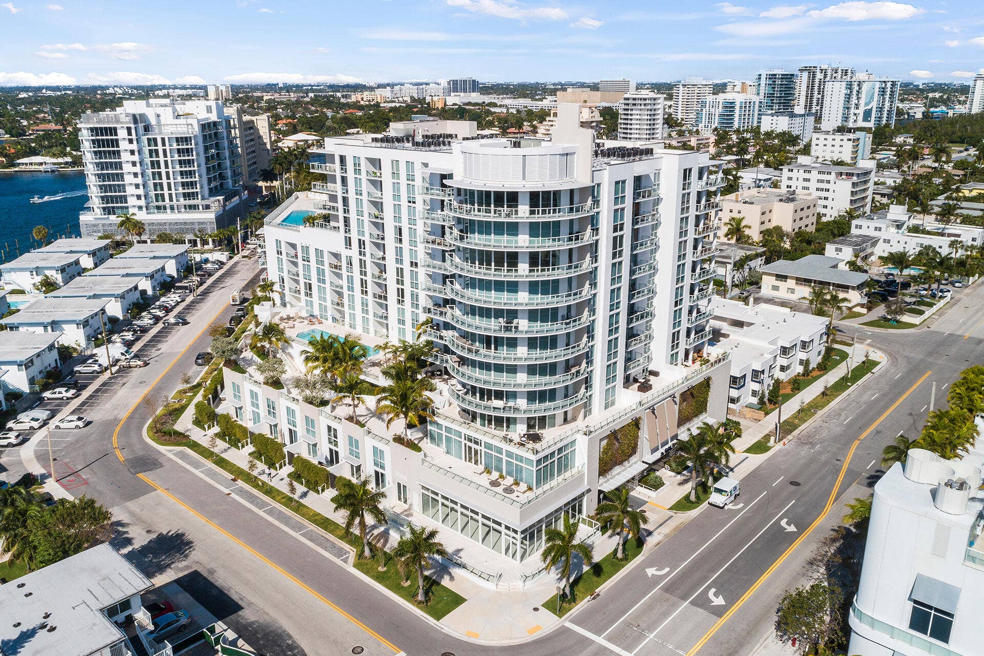 401 N Birch Road, #916, Fort Lauderdale, FL 33304 15