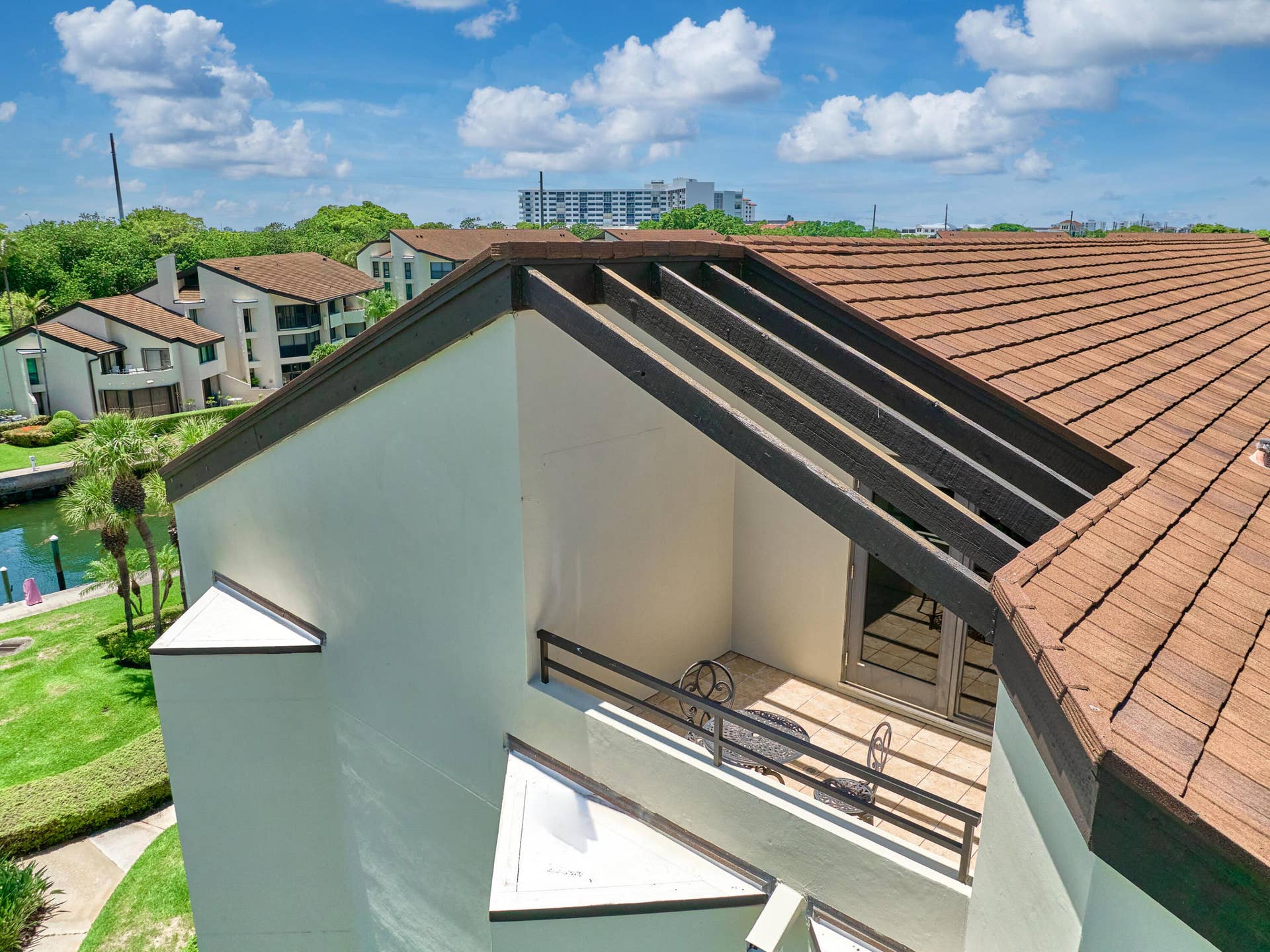 1117 Marine Way E, #K4l, North Palm Beach, FL 33408 Aerial Loft Balcony