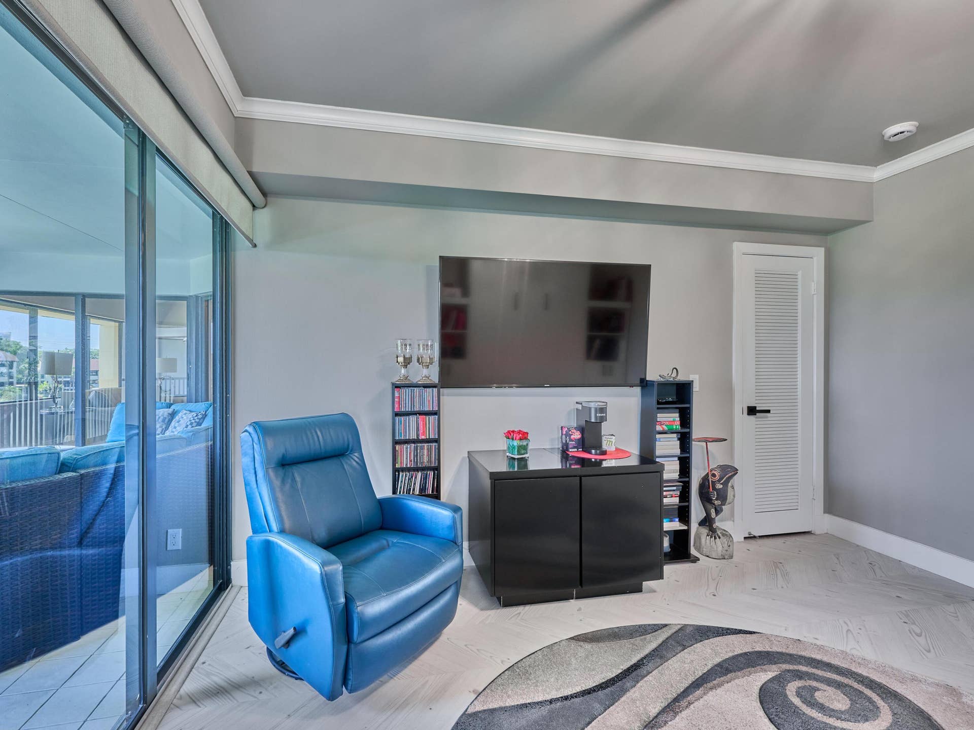 1117 Marine Way E, #K4l, North Palm Beach, FL 33408 Third Bed to walk-in closet