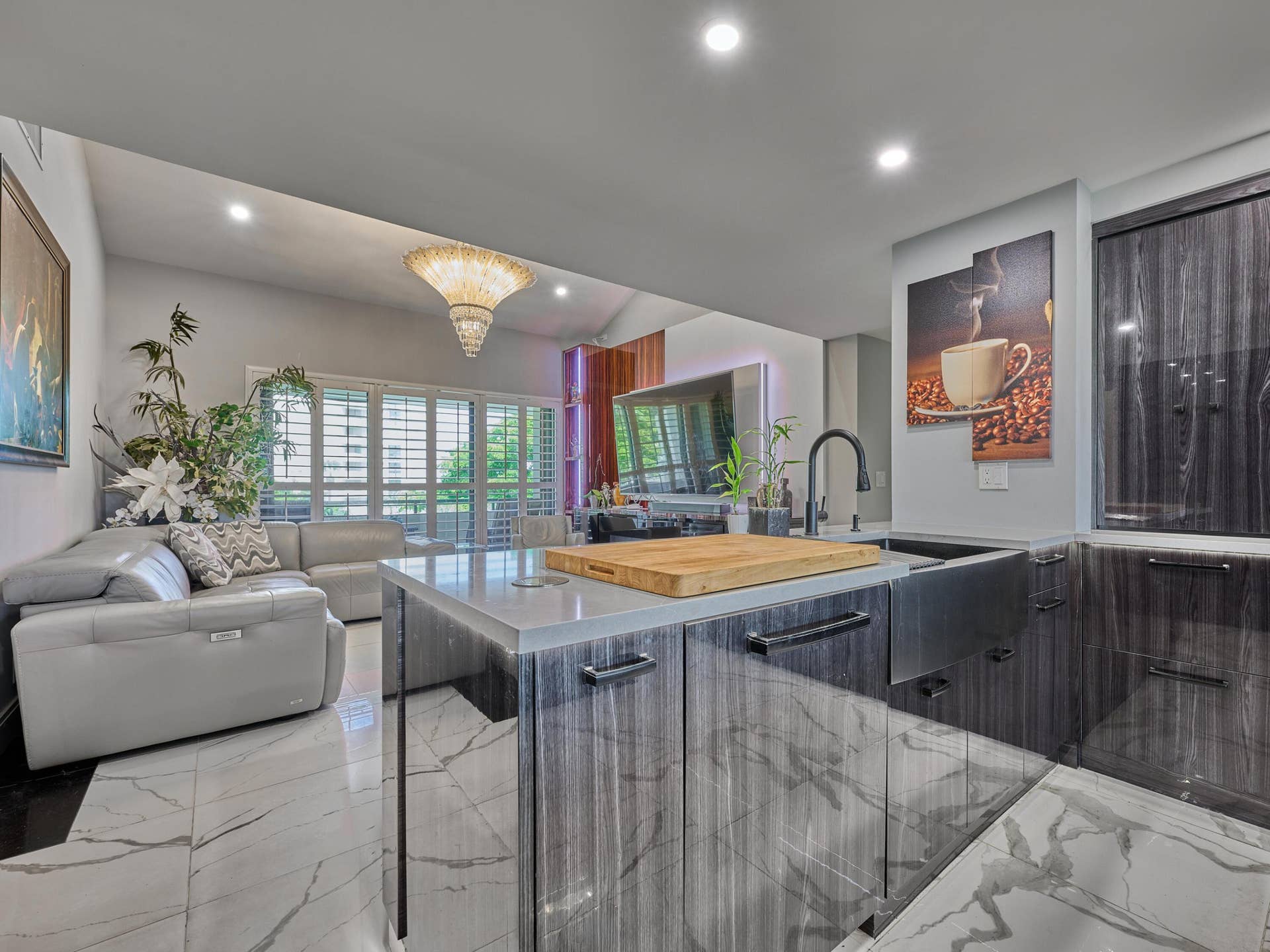 1117 Marine Way E, #K4l, North Palm Beach, FL 33408 Kitchen to Family