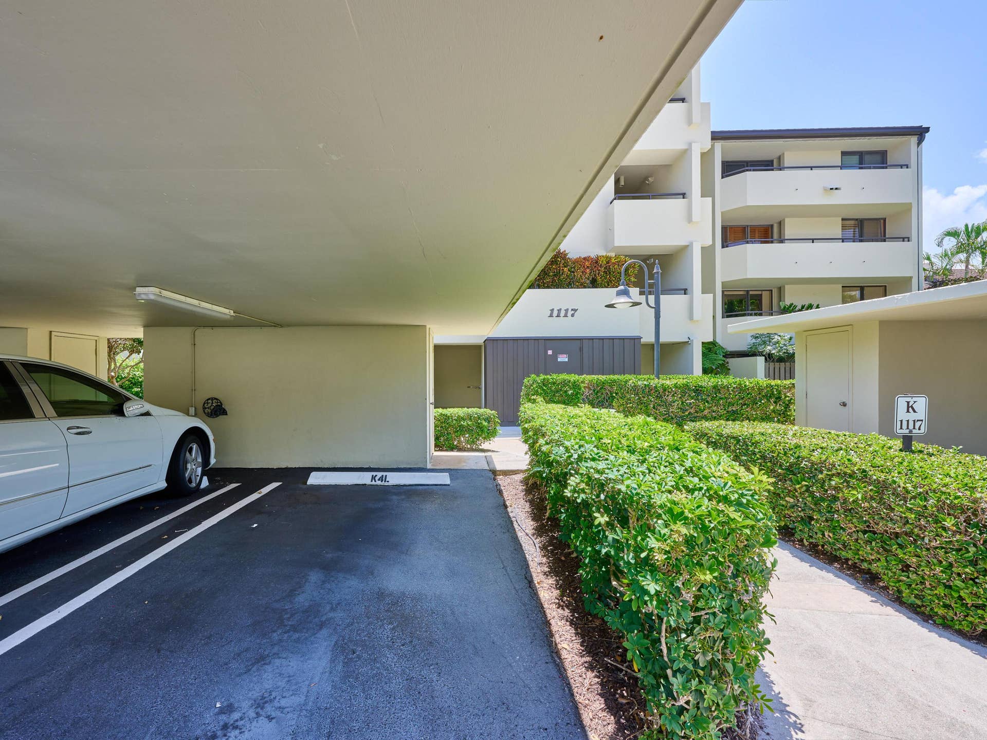 1117 Marine Way E, #K4l, North Palm Beach, FL 33408 Parking - Storage closet