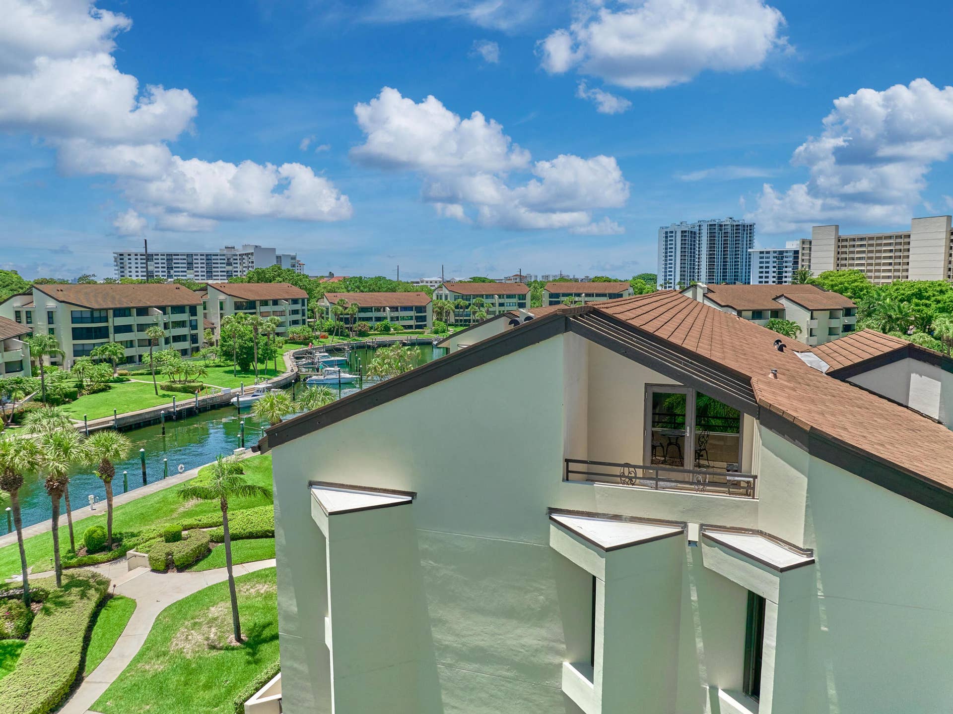 1117 Marine Way E, #K4l, North Palm Beach, FL 33408 Aerial of Loft Balcony