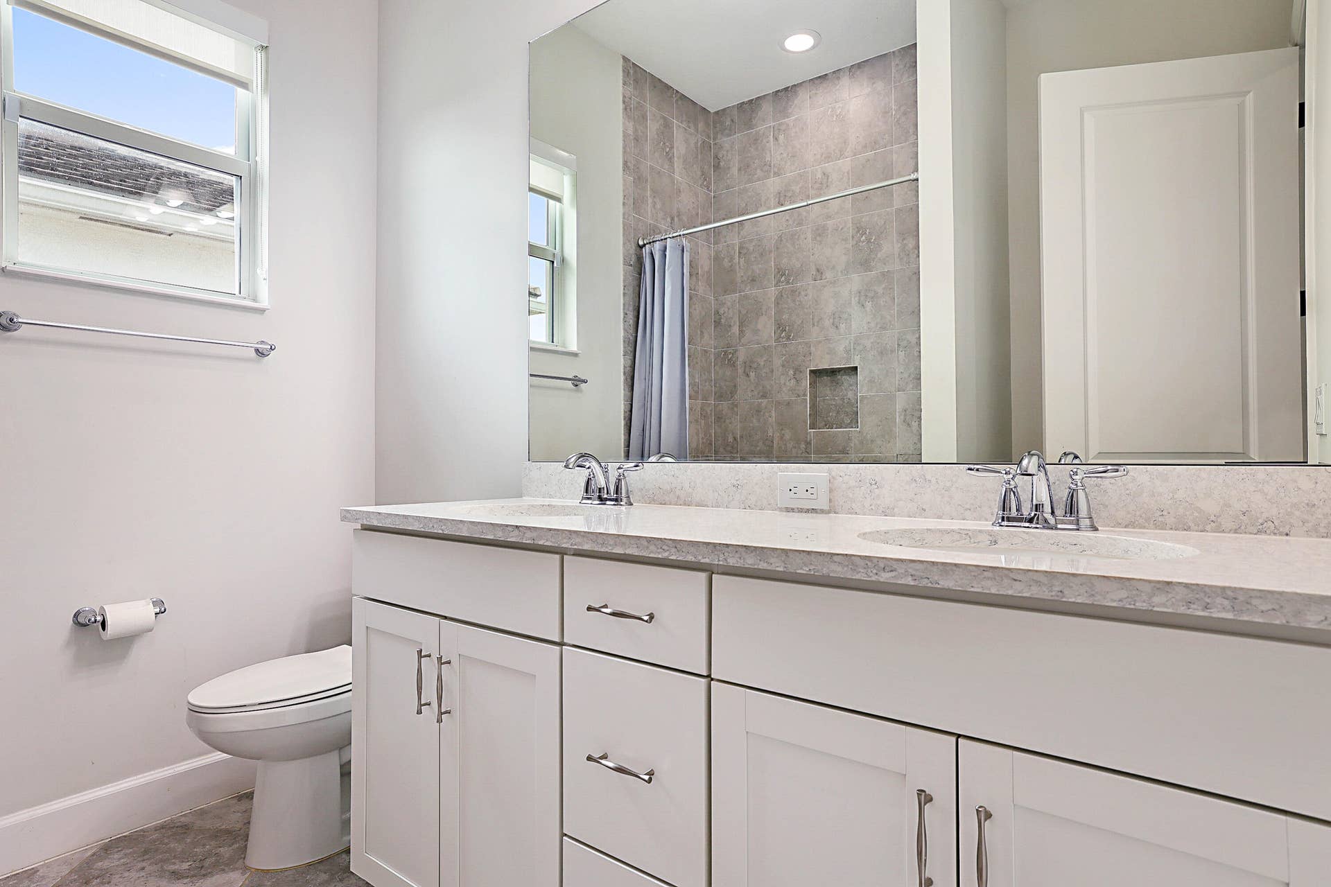 16088 Orchard Dr-36