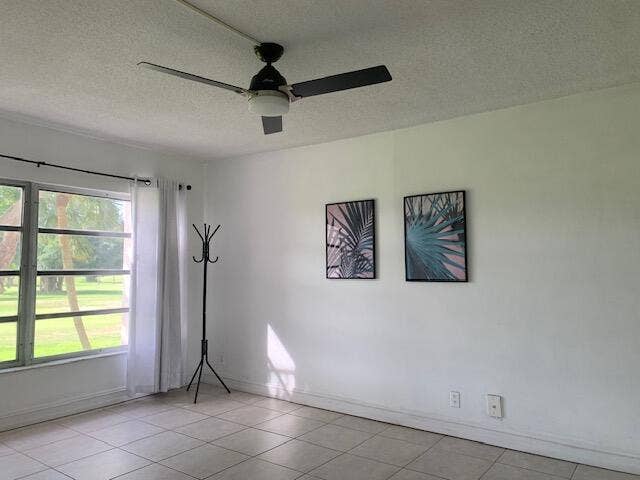 2850 N PALM AIRE Drive, #206, Pompano Beach, Pompano Beach, FL 33069 IMG_2134