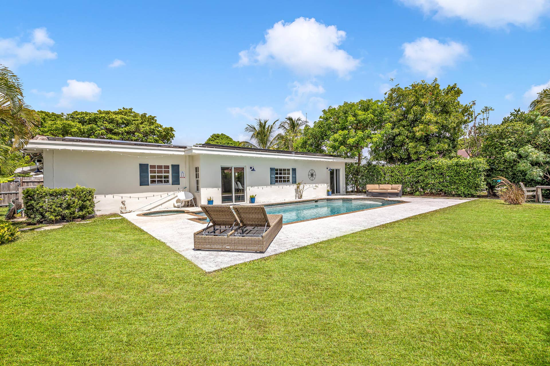 3830 NE 22nd Terrace, Lighthouse Point, FL 33064 FN-60