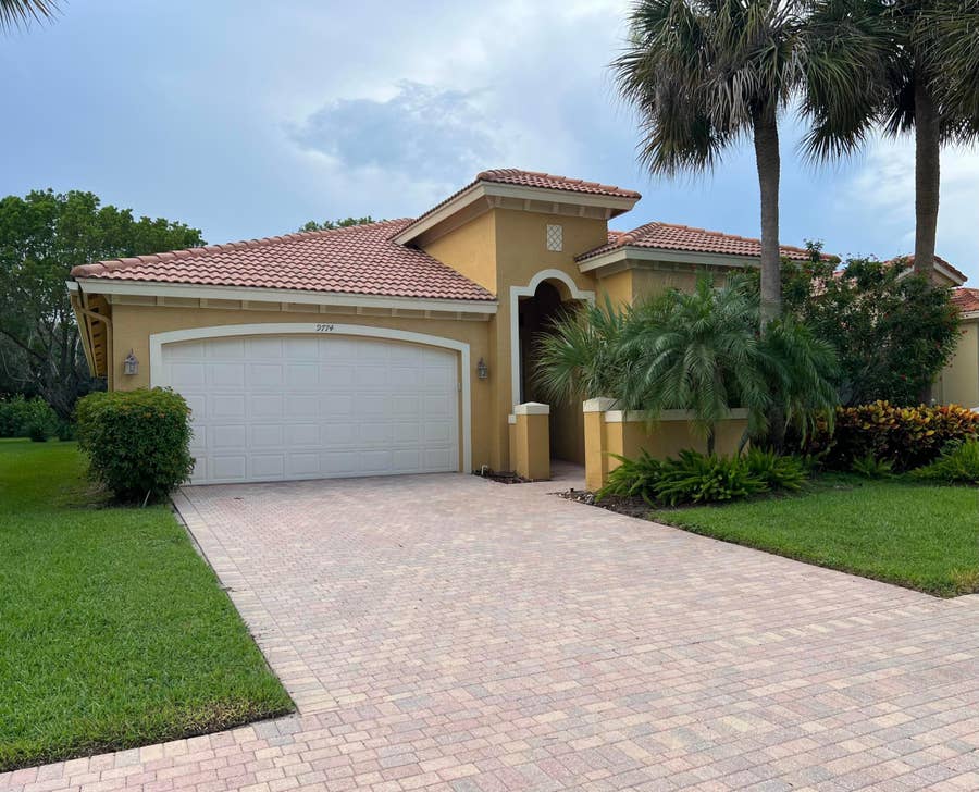 Property photo for 9774 Isles Cay Drive, Delray Beach, FL