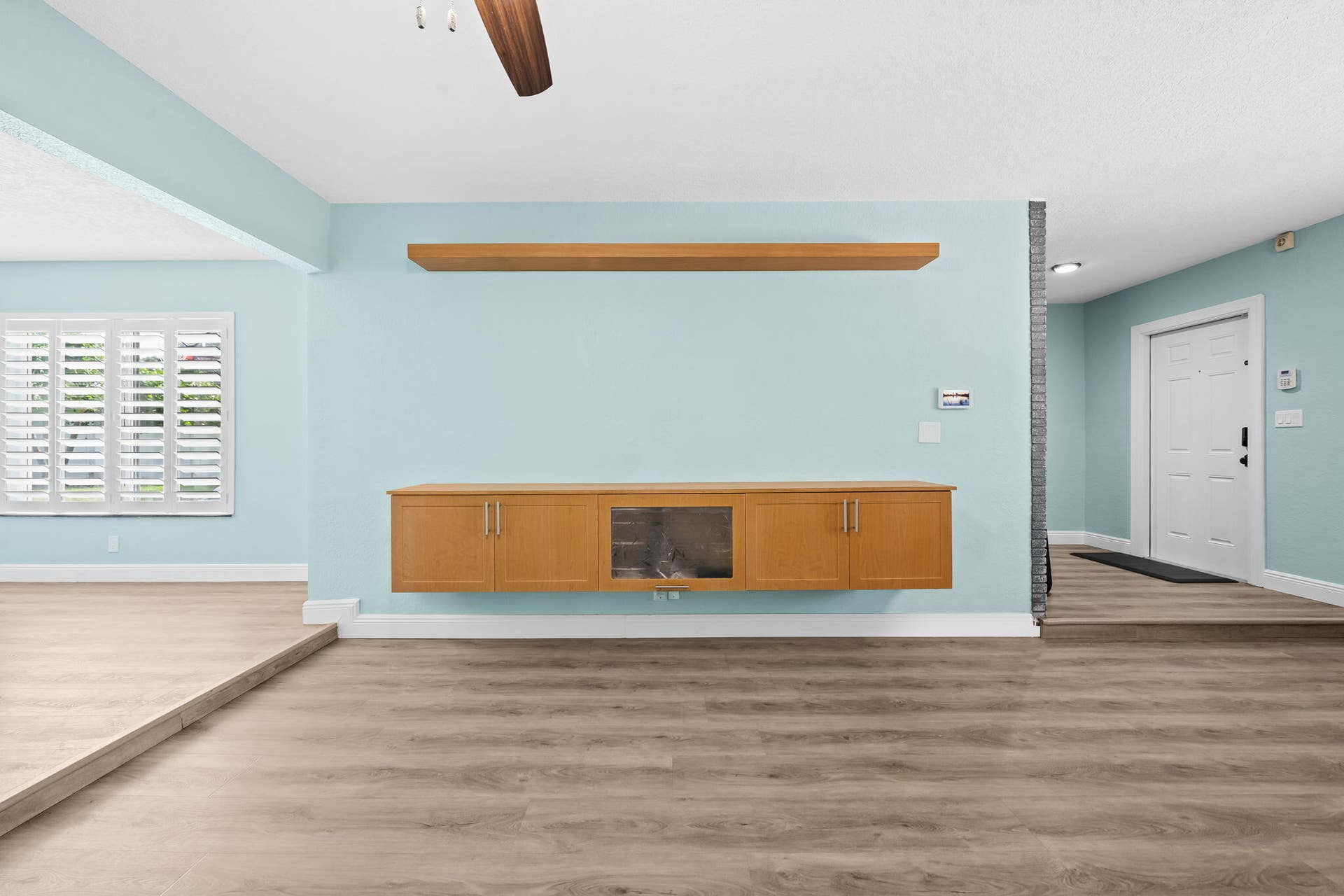 Front Living room