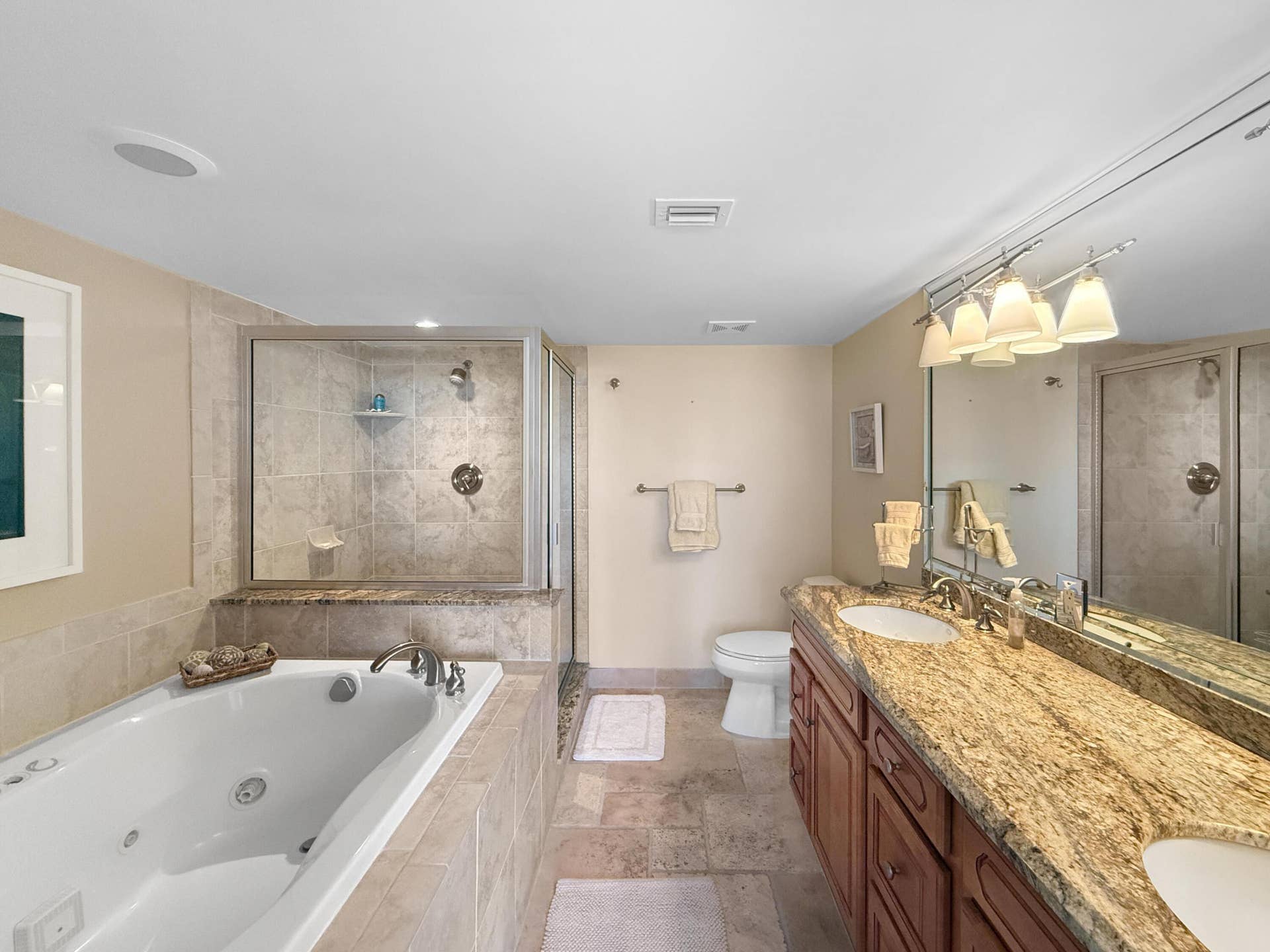 4200 N Ocean, #2-406, Singer Island, FL 33404 Primary Bathroom