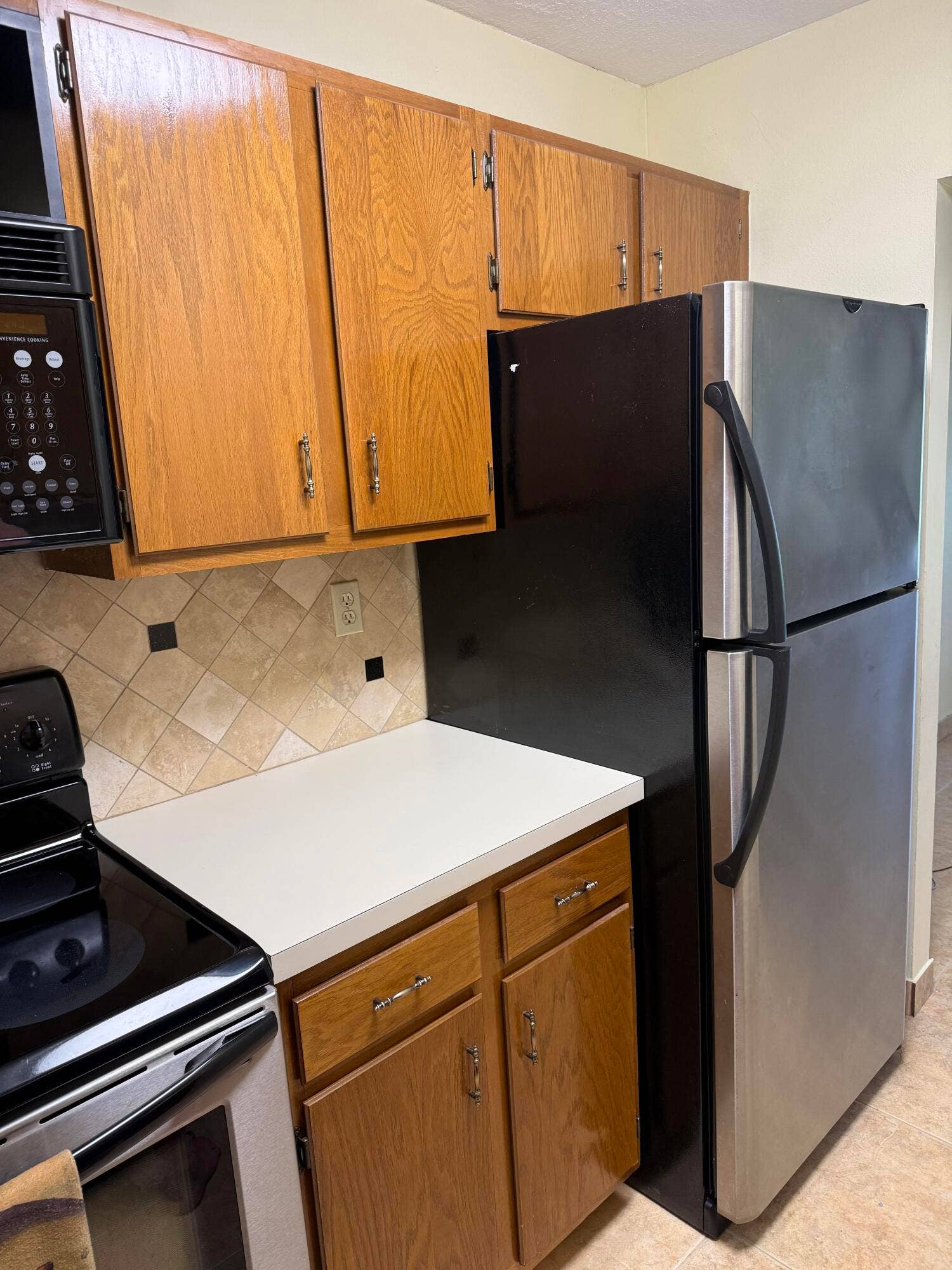 4272 NW 89th Avenue, #103, Coral Springs, FL 33065 Kitchen