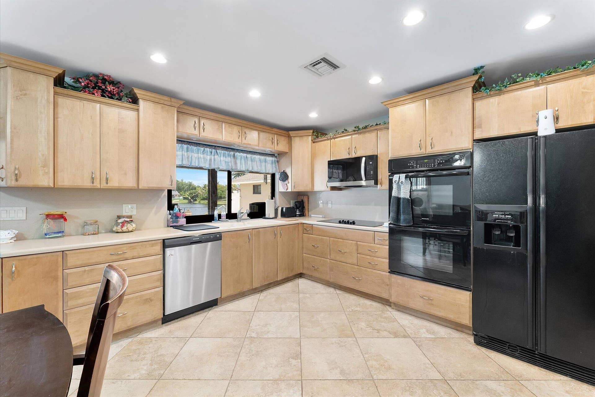 10349 SW 49th Manor, Cooper City, FL 33328 19-10349 SW 49th Manor_019