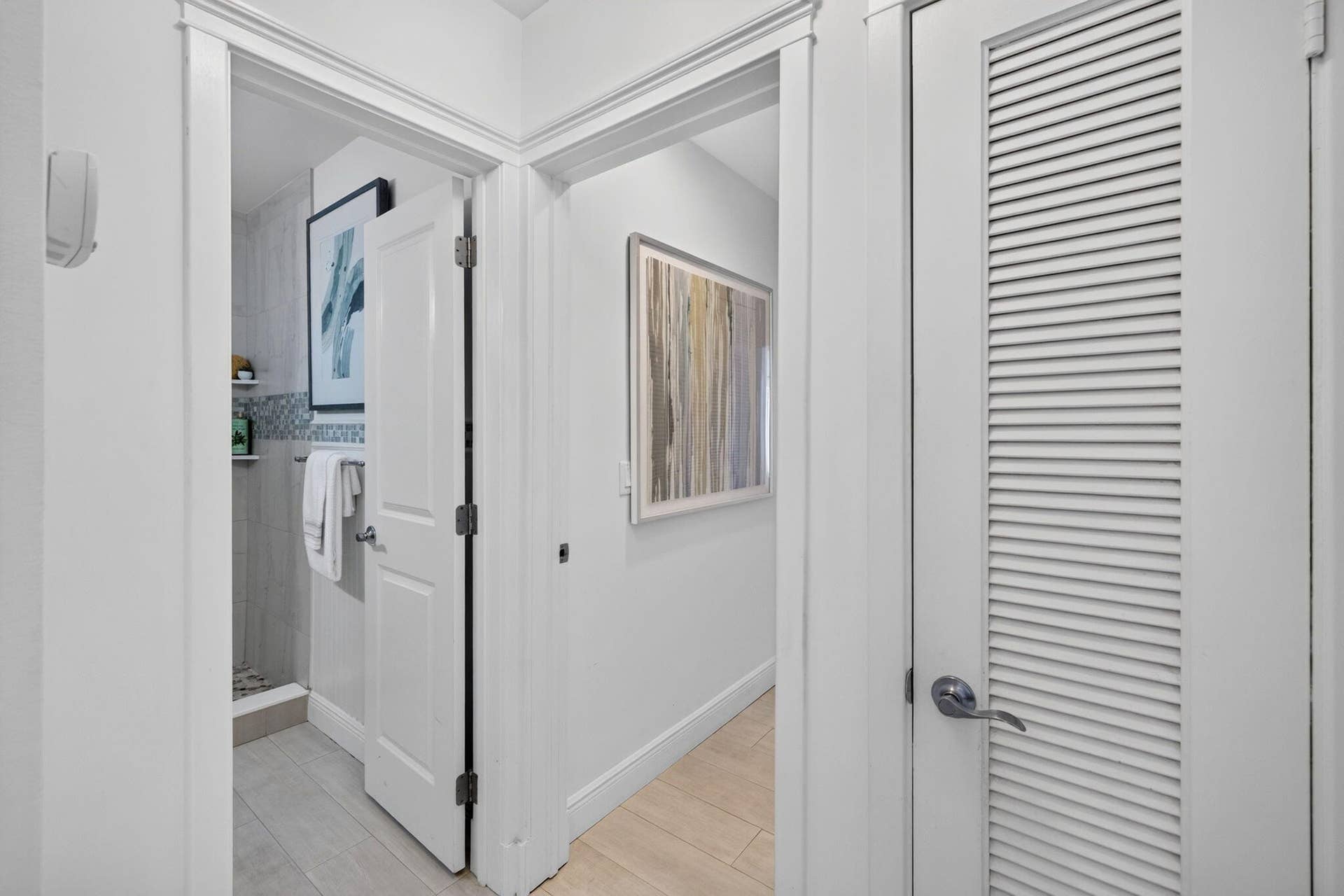 1318 SE 12TH Way, Fort Lauderdale, FL 33316 26-web-or-mls-699A5633