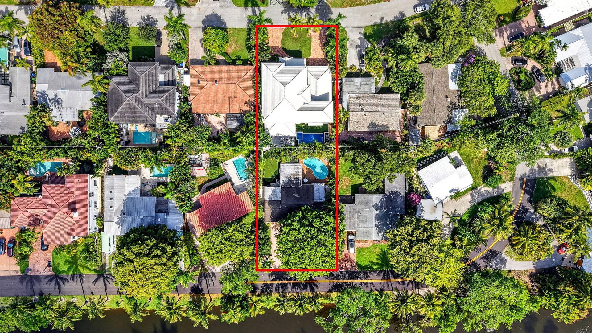 1318 SE 12TH Way, Fort Lauderdale, FL 33316 48-web-or-mls-DJI_20260708163909_0515_D