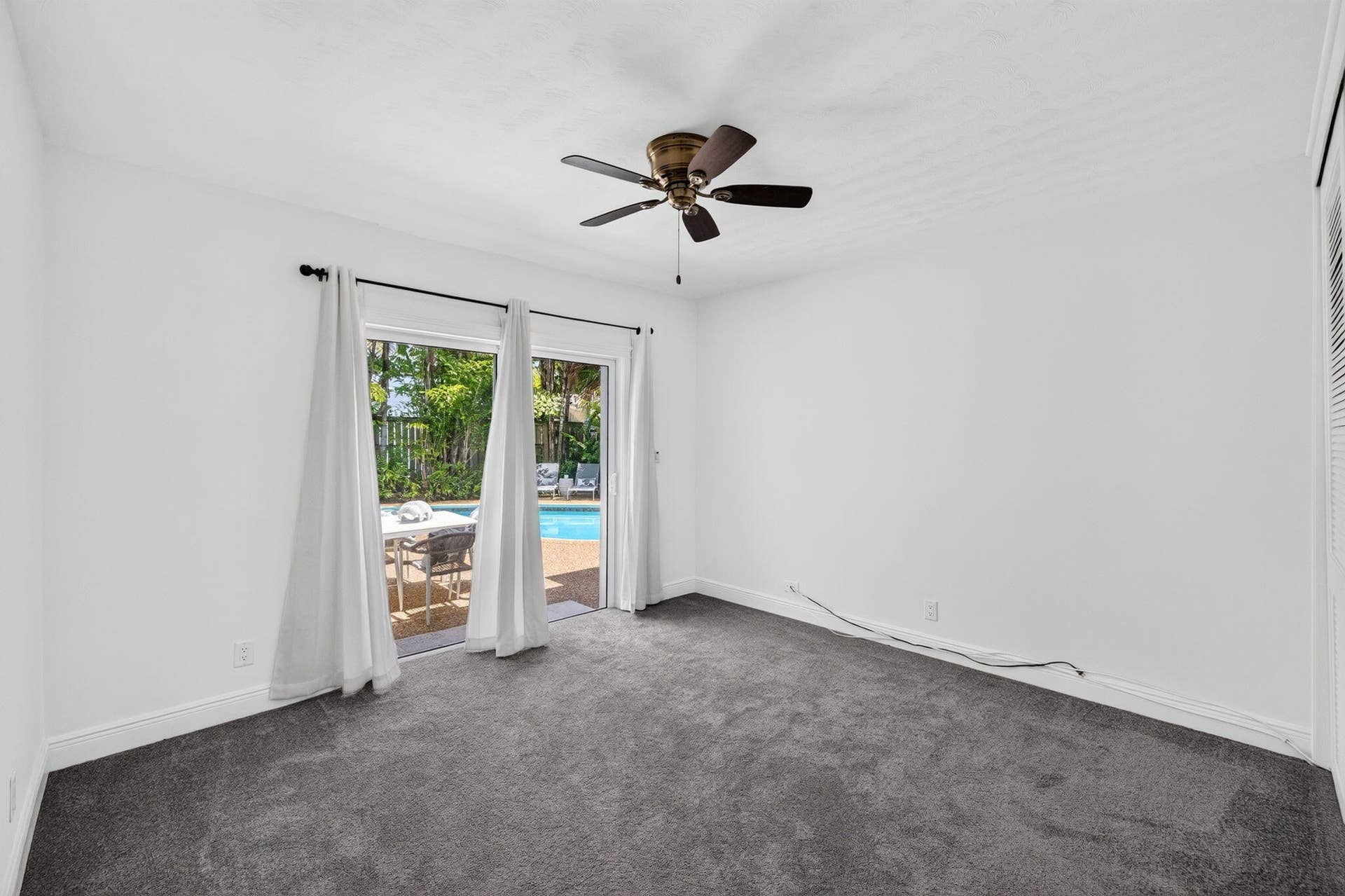 1318 SE 12TH Way, Fort Lauderdale, FL 33316 38-web-or-mls-699A5758