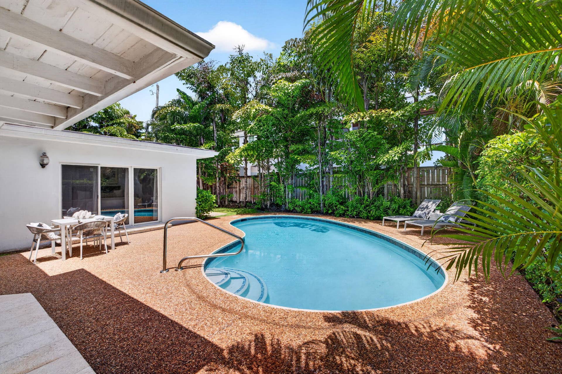 1318 SE 12TH Way, Fort Lauderdale, FL 33316 42-web-or-mls-699A5348