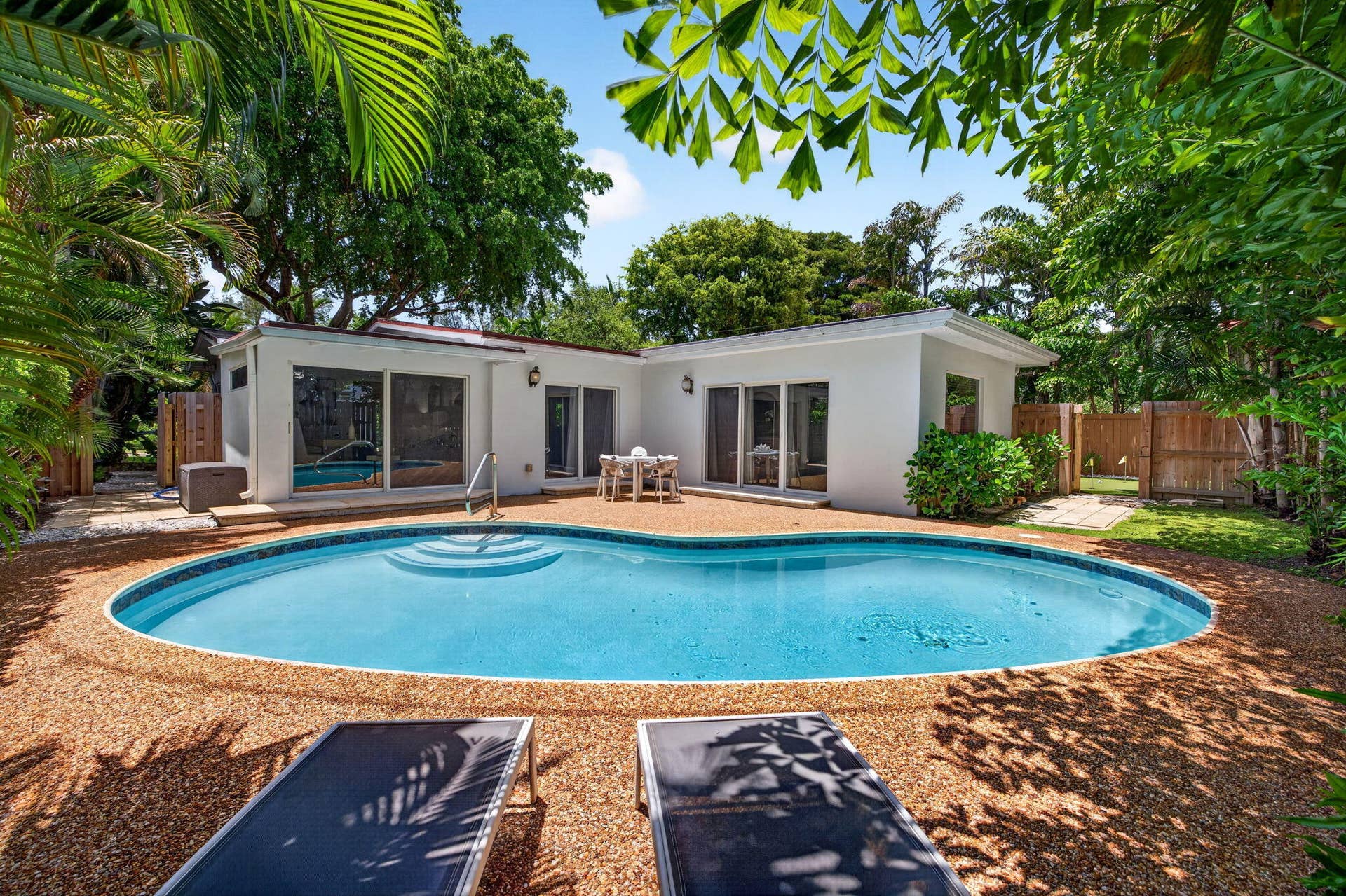 1318 SE 12TH Way, Fort Lauderdale, FL 33316 43-web-or-mls-699A5368