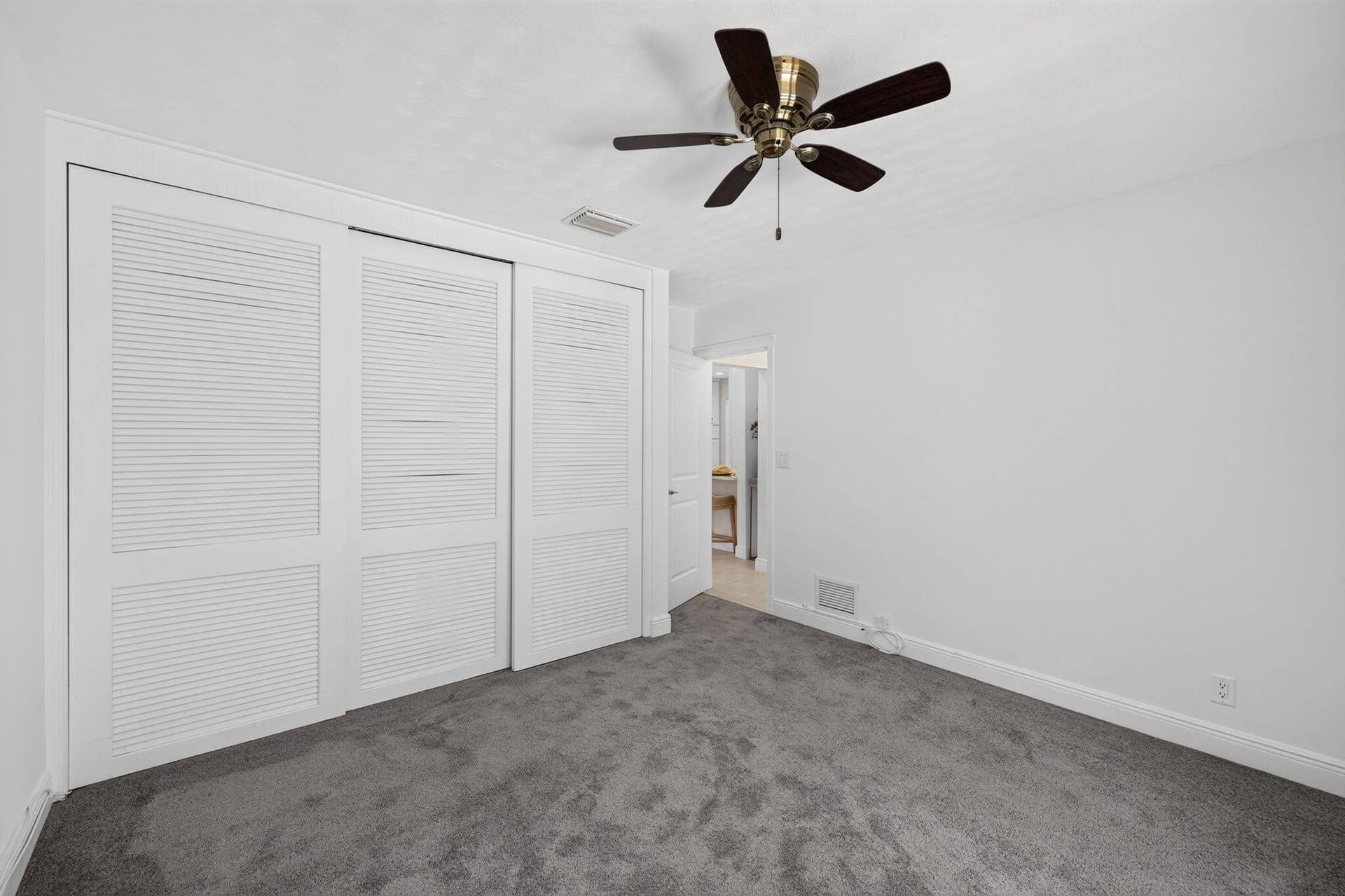 1318 SE 12TH Way, Fort Lauderdale, FL 33316 39-web-or-mls-699A5765
