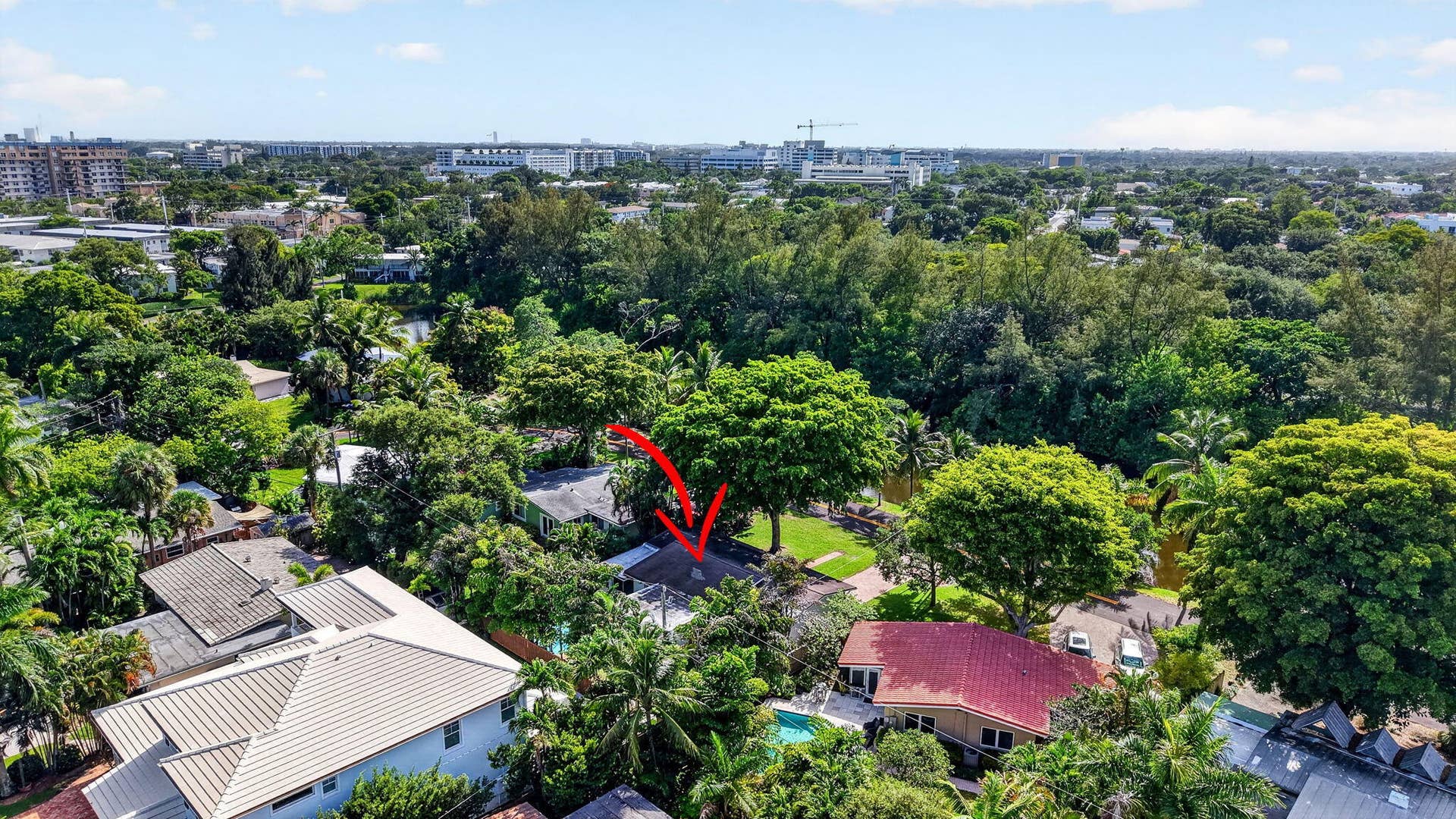 1318 SE 12TH Way, Fort Lauderdale, FL 33316 58-web-or-mls-DJI_20260708164028_0536_D