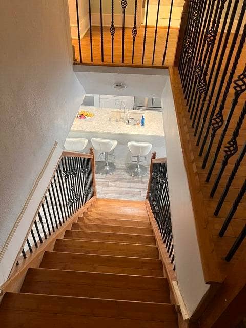 8249 NW 9TH Street, #5, Plantation, FL 33324 leestaircase