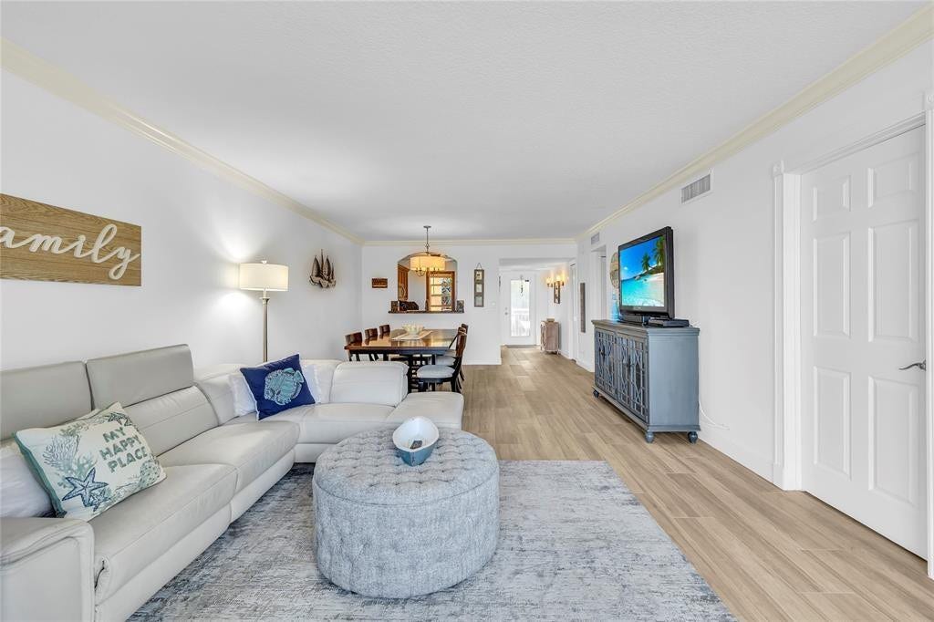 3150 NE 48th Court, #204, Lighthouse Point, Lighthouse Point, FL 33064 LIVING ROOM