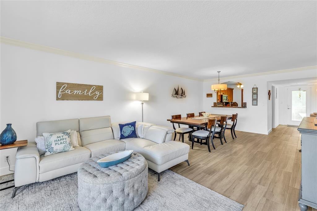 3150 NE 48th Court, #204, Lighthouse Point, Lighthouse Point, FL 33064 LIVING ROOM