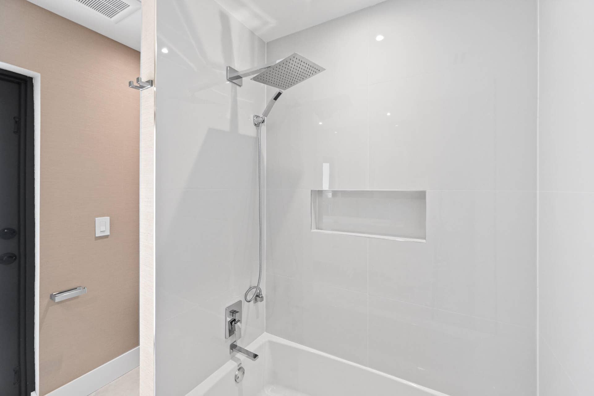 1291 Bimini Lane, Singer Island, Singer Island, FL 33404 Bathroom 2